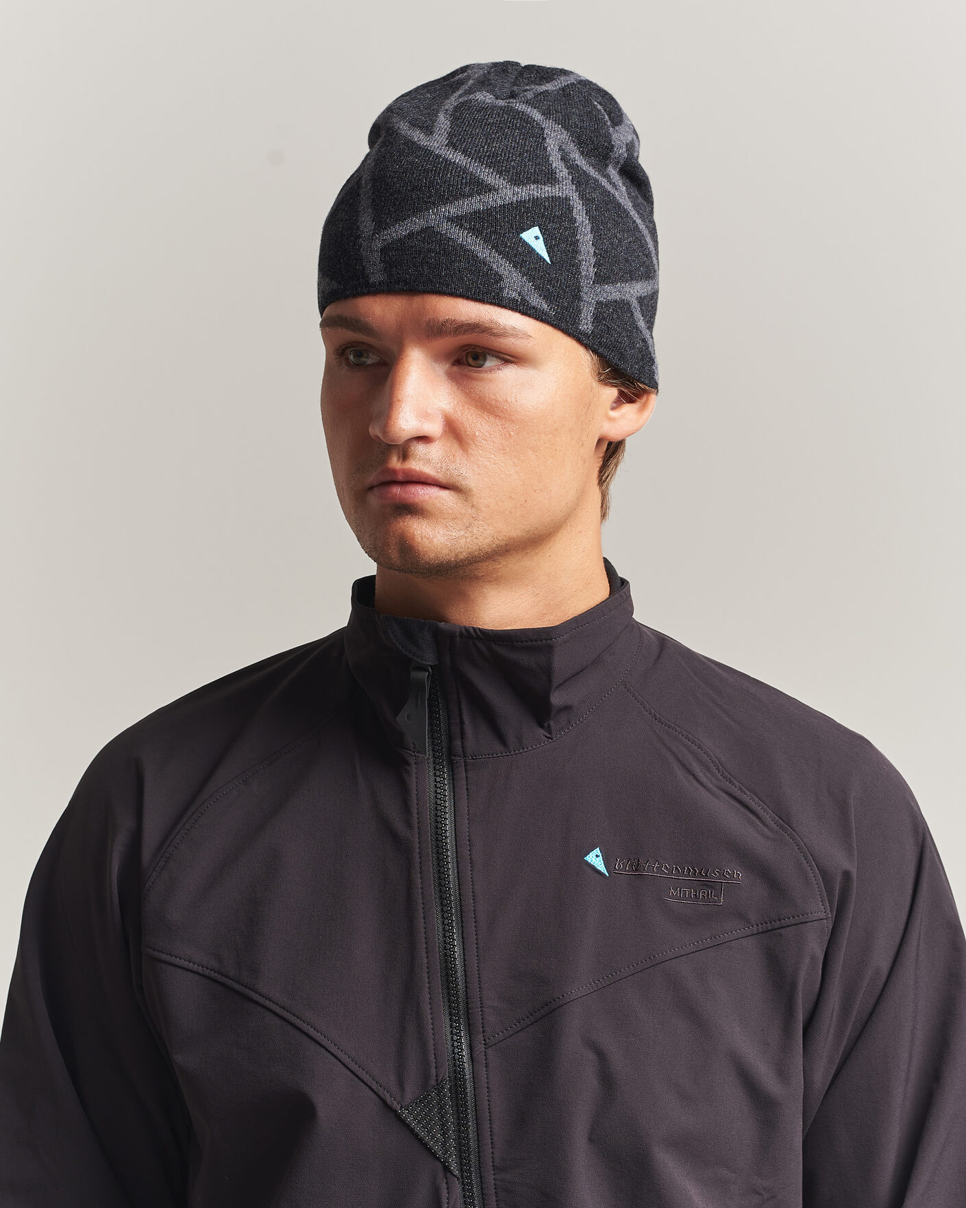 Heren | Mutsen | Klättermusen | Finn Beanie Raven