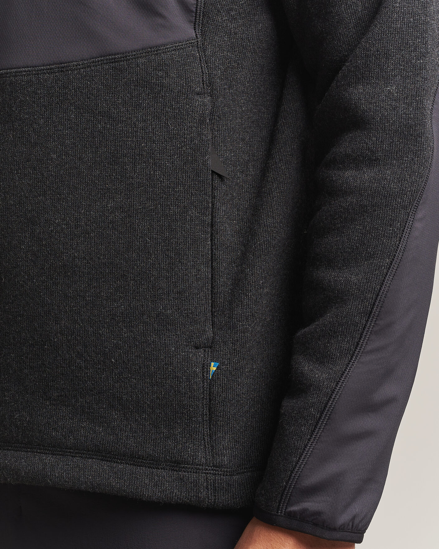 Heren | Truien | Klättermusen | Balderus Wool Fleece Hood Jacket Black