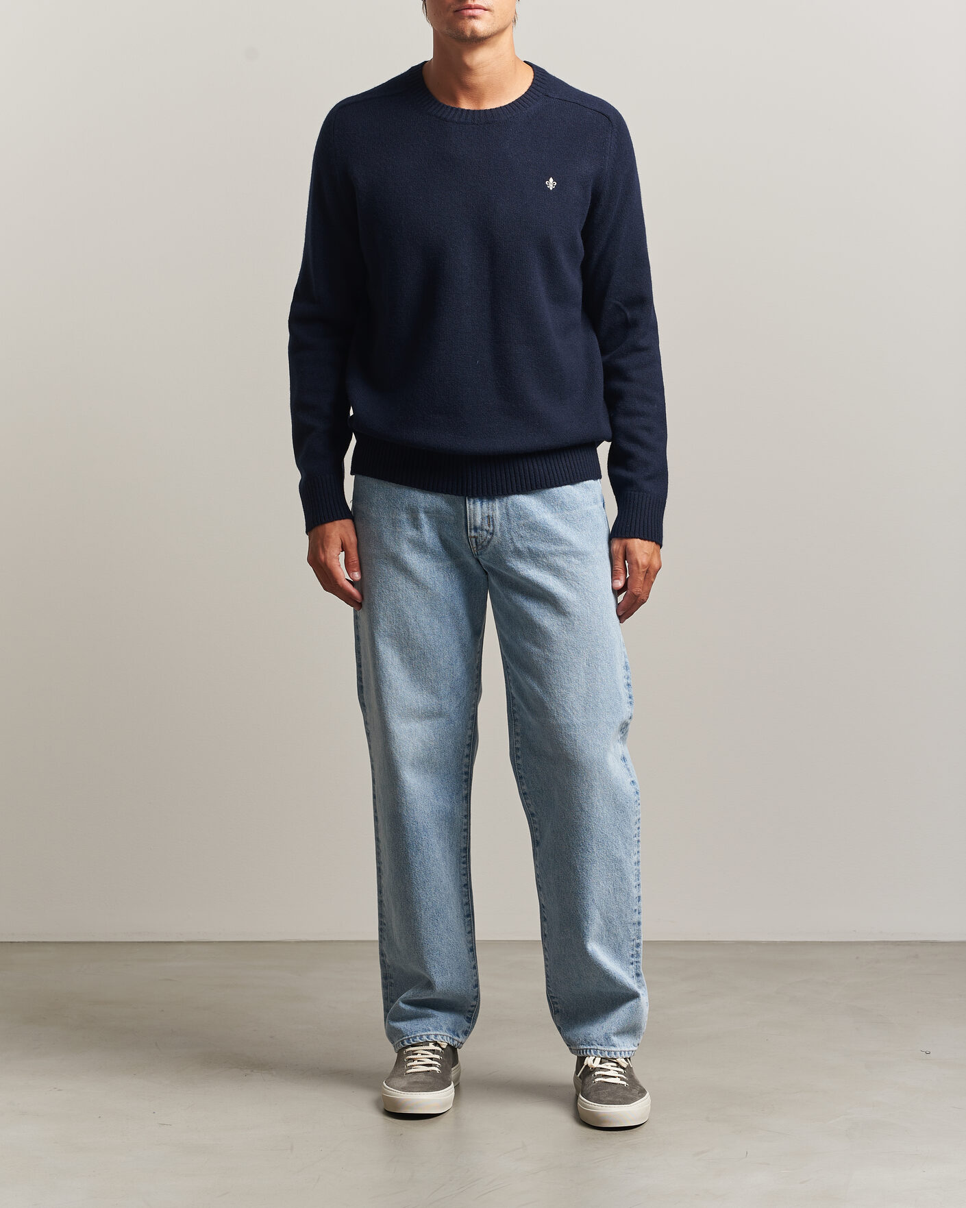 Heren | Truien | Morris | Hertford Lambswool Crew Neck Navy