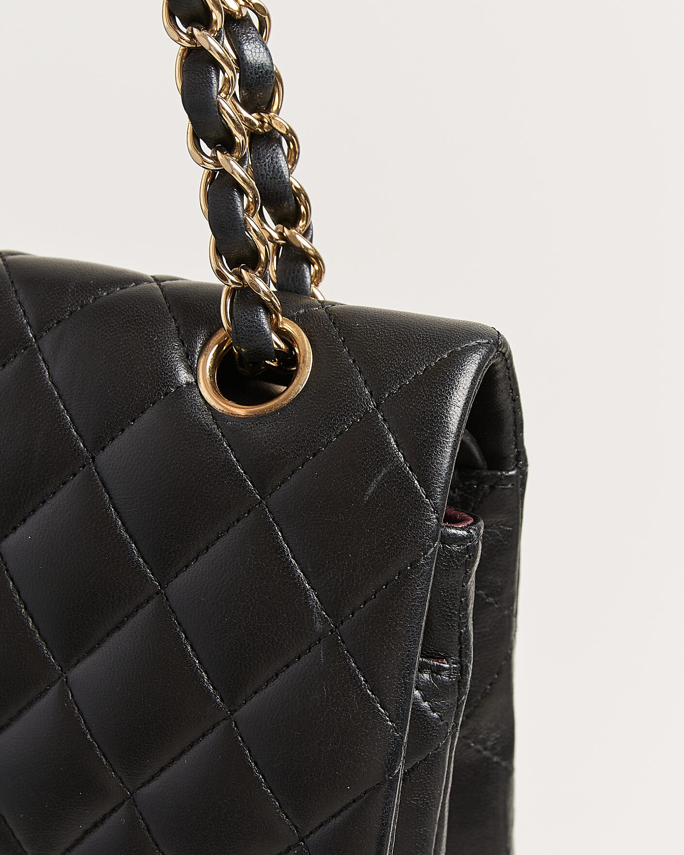 Heren | Chanel Pre-Owned Classic Medium Double Flap Bag Lambskin Black | Chanel Pre-Owned | Classic Medium Double Flap Bag Lambskin Black