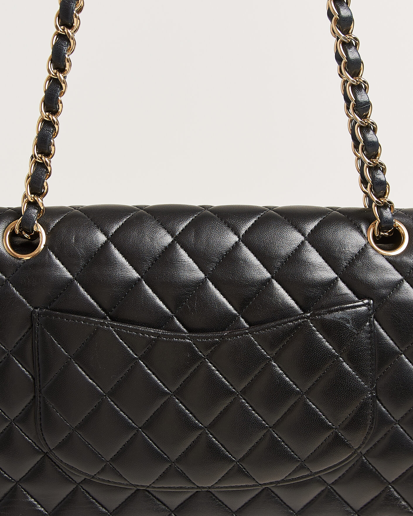 Heren | Chanel Pre-Owned Classic Medium Double Flap Bag Lambskin Black | Chanel Pre-Owned | Classic Medium Double Flap Bag Lambskin Black