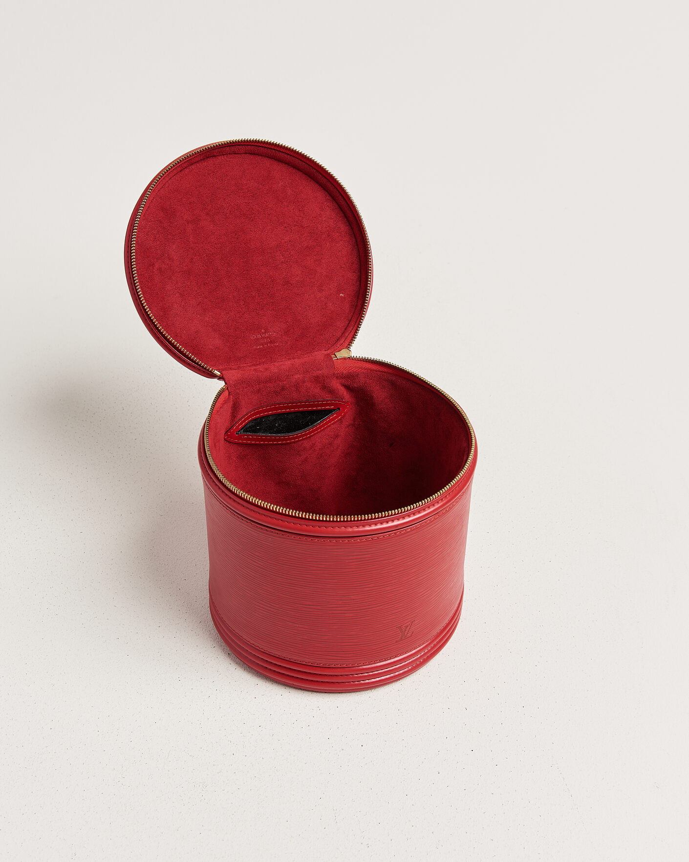 Heren | Pre-Owned & Vintage Bags | Louis Vuitton Pre-Owned | Cannes Vanity Case Epi Leather Red