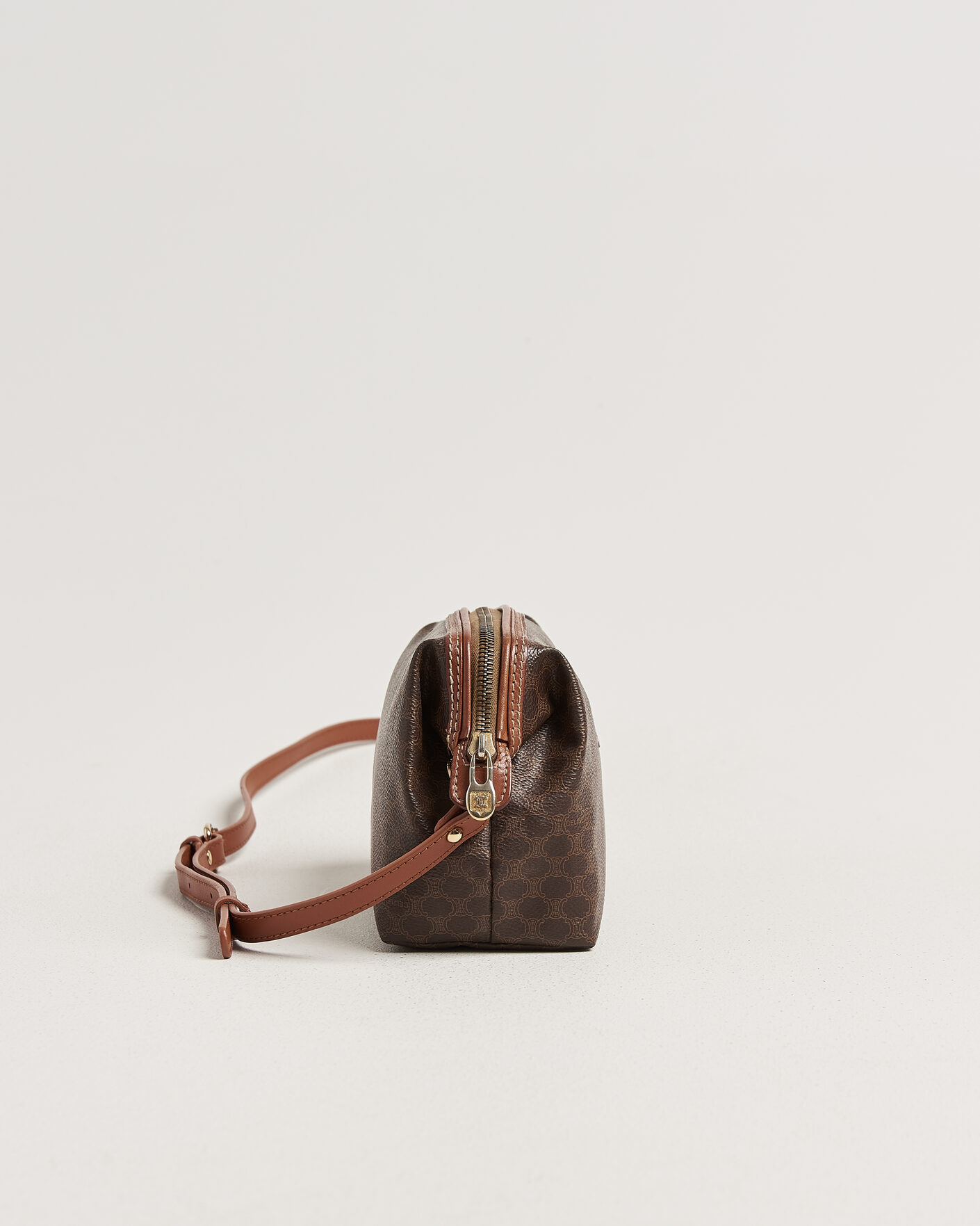 Heren | Pre-Owned & Vintage Bags | Celine Pre-Owned | Macadame Pouch Bag Monogram