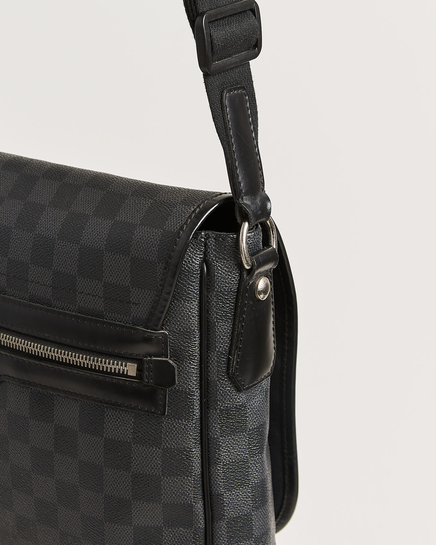 Heren | Pre-Owned & Vintage Bags | Louis Vuitton Pre-Owned | Daniel MM Shoulder Bag Damier Graphite
