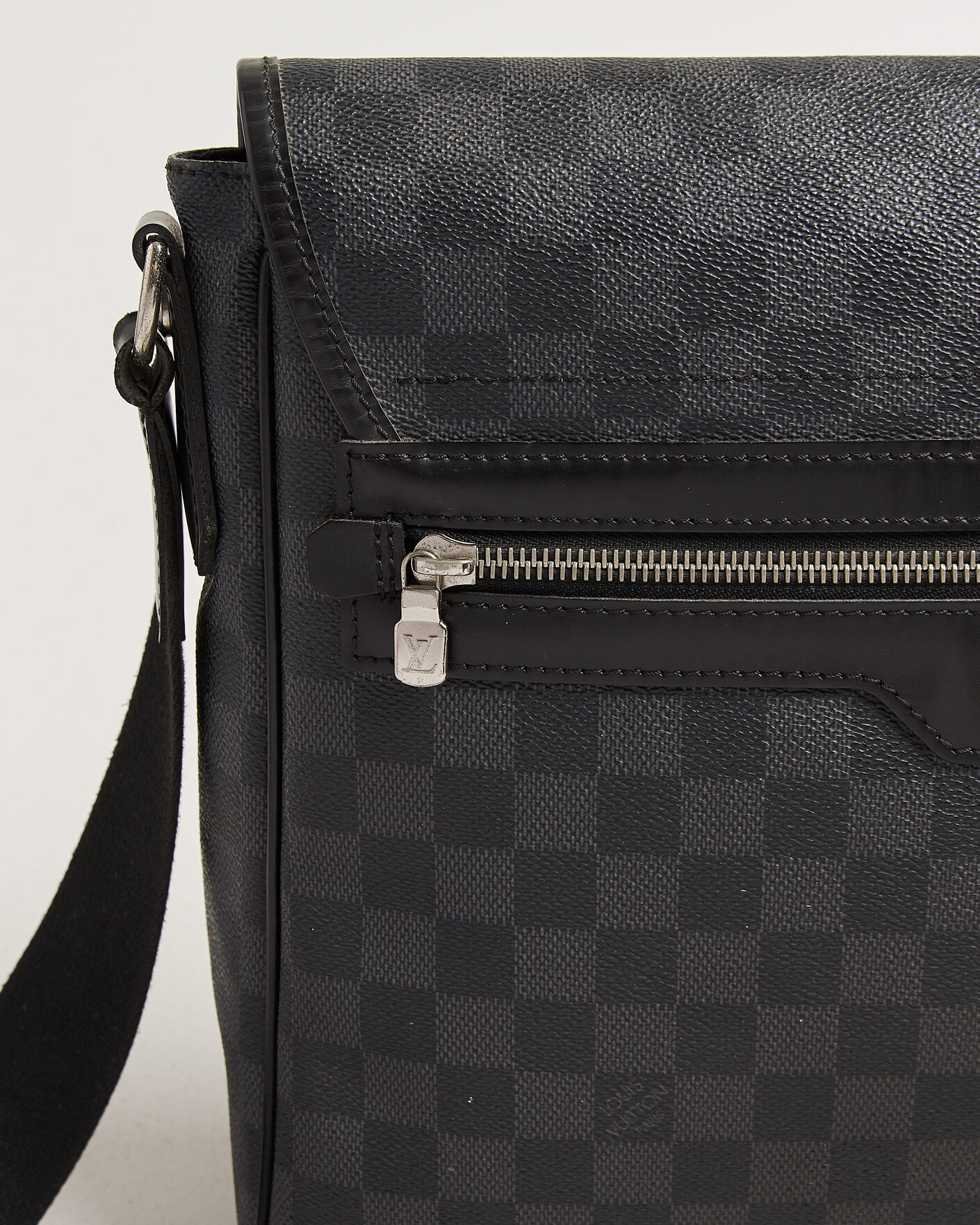 Heren | Pre-Owned & Vintage Bags | Louis Vuitton Pre-Owned | Daniel MM Shoulder Bag Damier Graphite