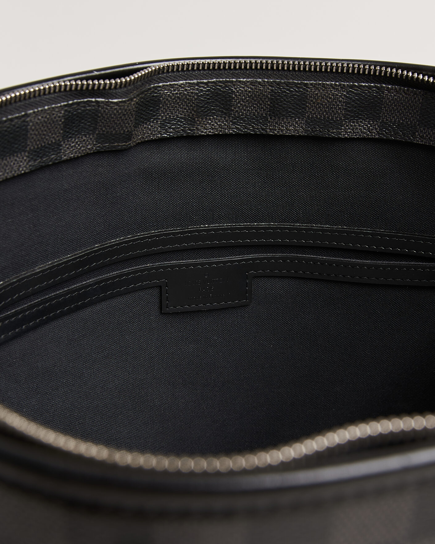 Heren | Pre-Owned & Vintage Bags | Louis Vuitton Pre-Owned | Tadao Tote Bag Damier Graphite