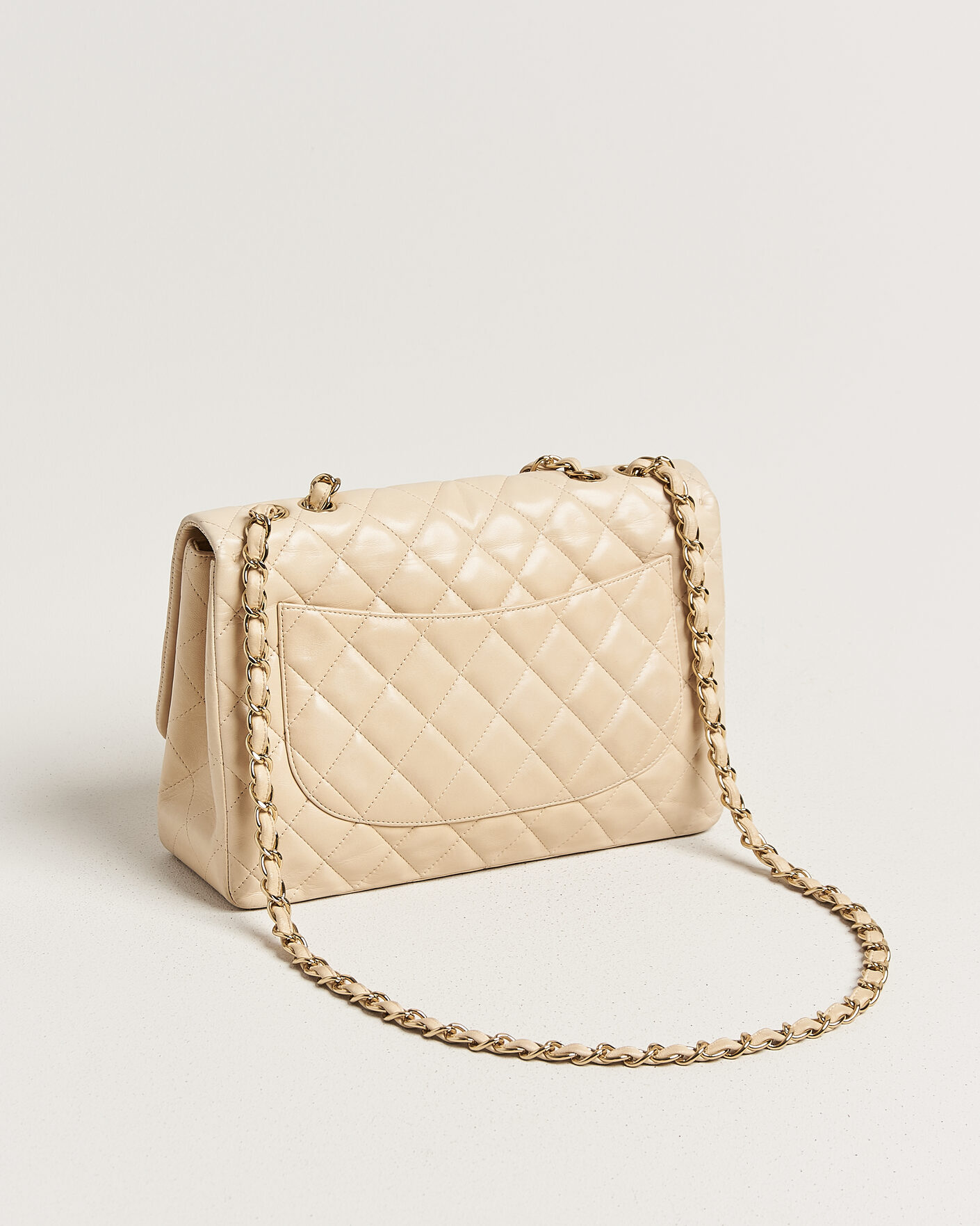 Heren | Pre-Owned & Vintage Bags | Chanel Pre-Owned | Classic Jumbo Single Flap Bag Lambskin Beige