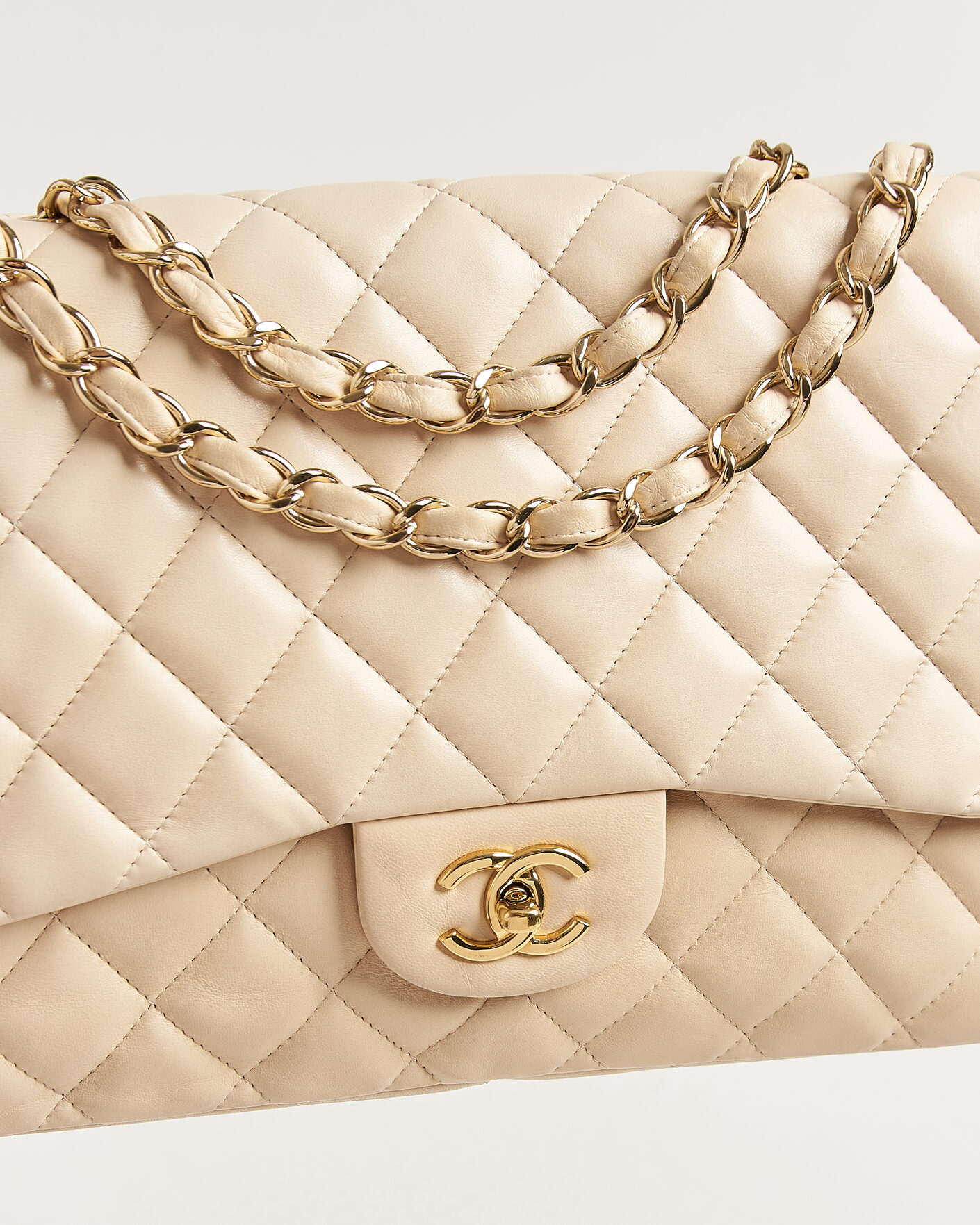 Heren | Chanel Pre-Owned Classic Jumbo Single Flap Bag Lambskin Beige | Chanel Pre-Owned | Classic Jumbo Single Flap Bag Lambskin Beige