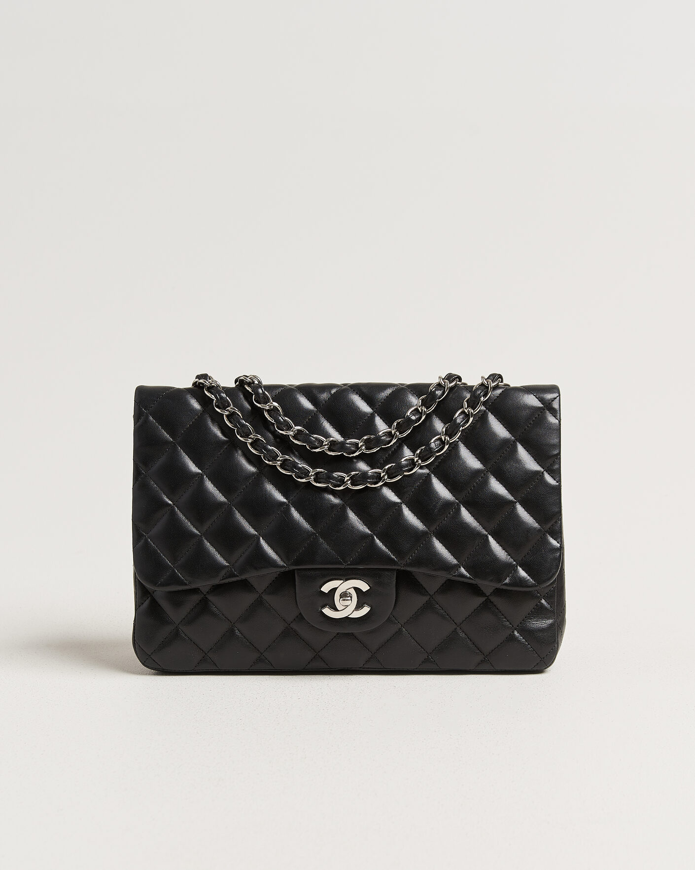Heren | Chanel Pre-Owned Classic Jumbo Single Flap Bag Lambskin Black | Chanel Pre-Owned | Classic Jumbo Single Flap Bag Lambskin Black
