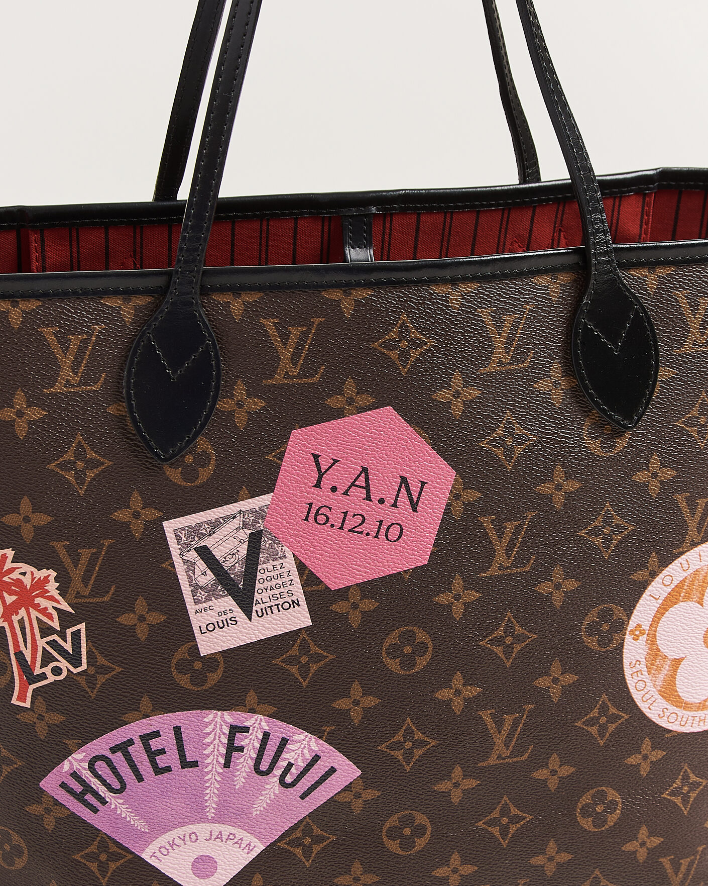 Heren | Pre-Owned & Vintage Bags | Louis Vuitton Pre-Owned | Neverfull MM World Tour Japan Monogram