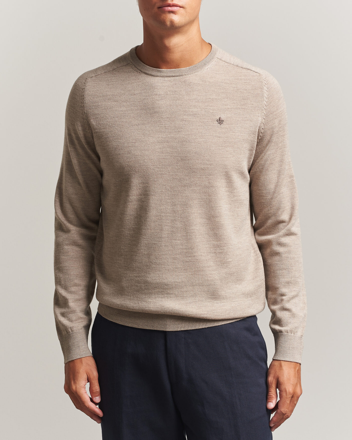 Heren | Truien | Morris | Merino O-Neck Khaki