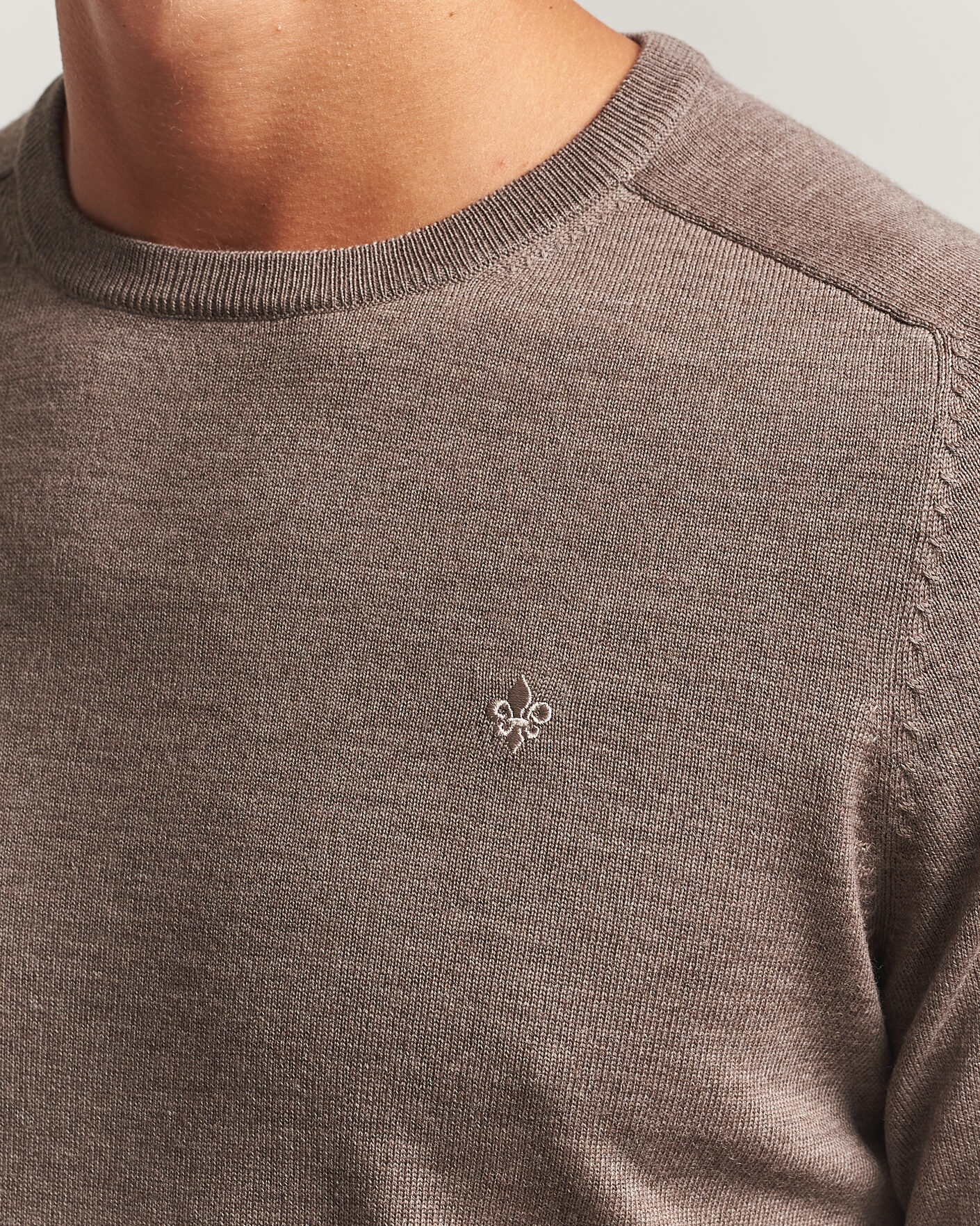 Heren | Truien | Morris | Merino O-Neck Brown