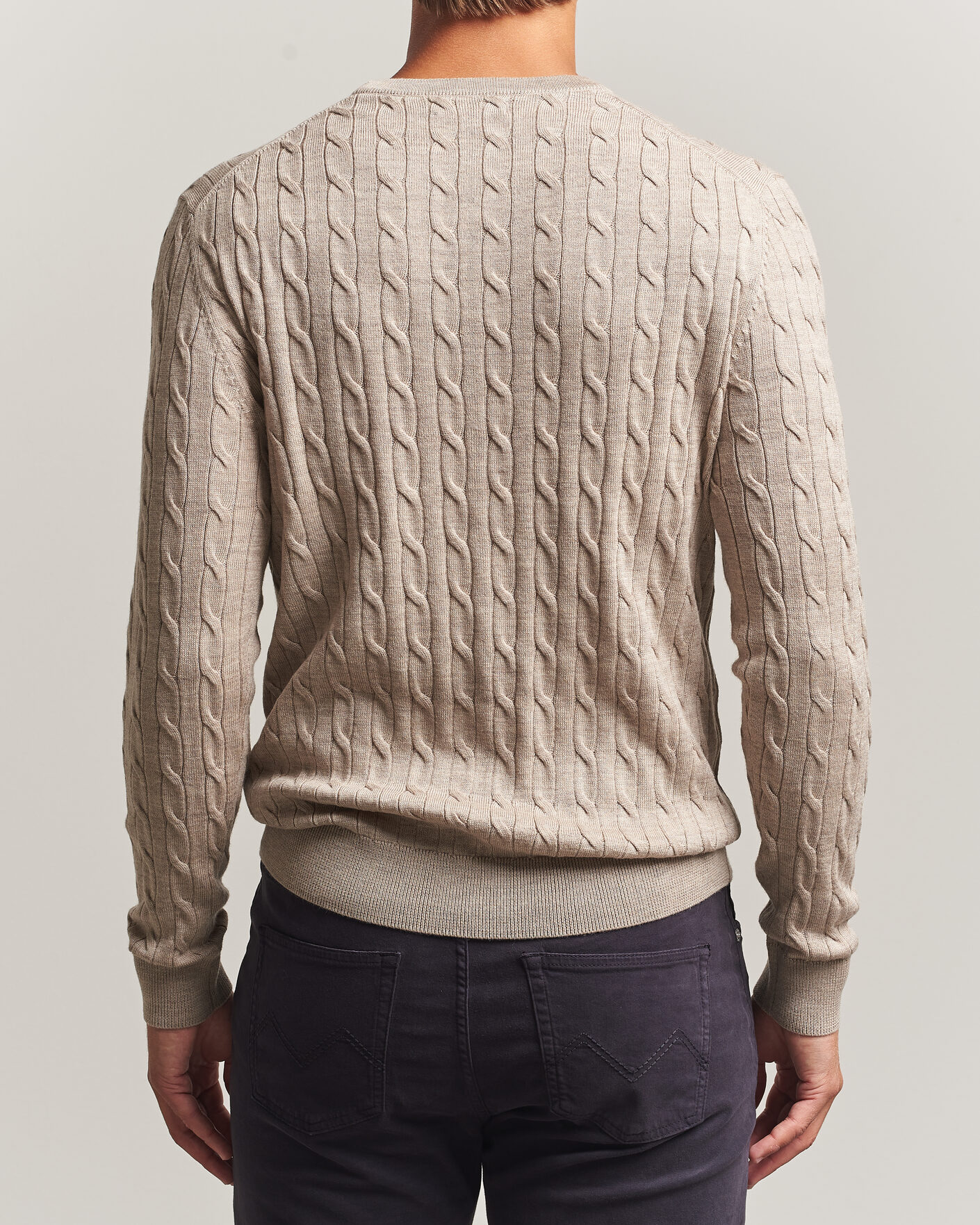 Heren | Truien | Morris | Merino Cable O-Neck Khaki