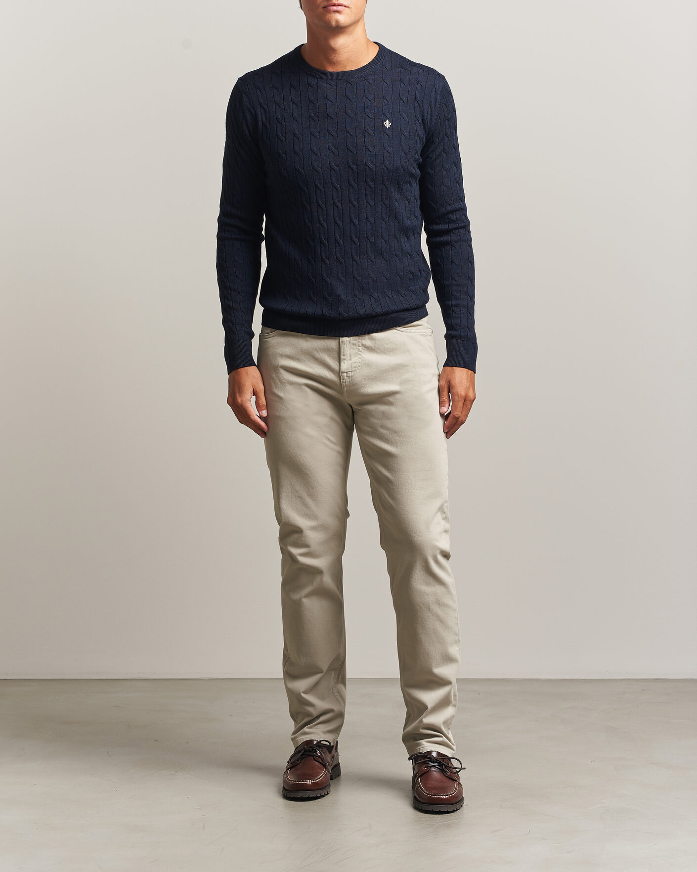 Heren | Truien | Morris | Merino Cable O-Neck Navy