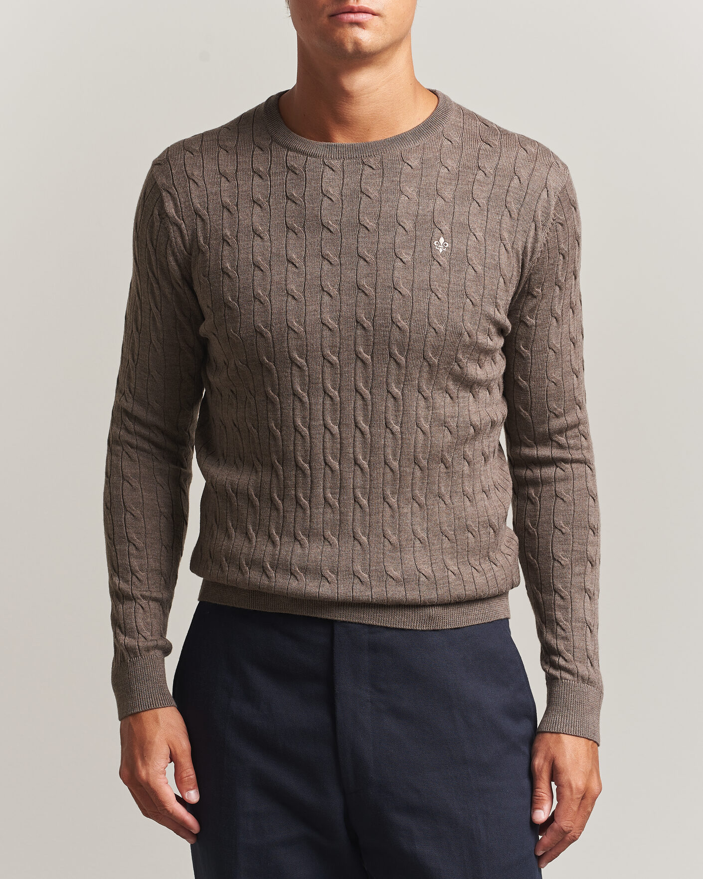 Heren | Truien | Morris | Merino Cable O-Neck Brown