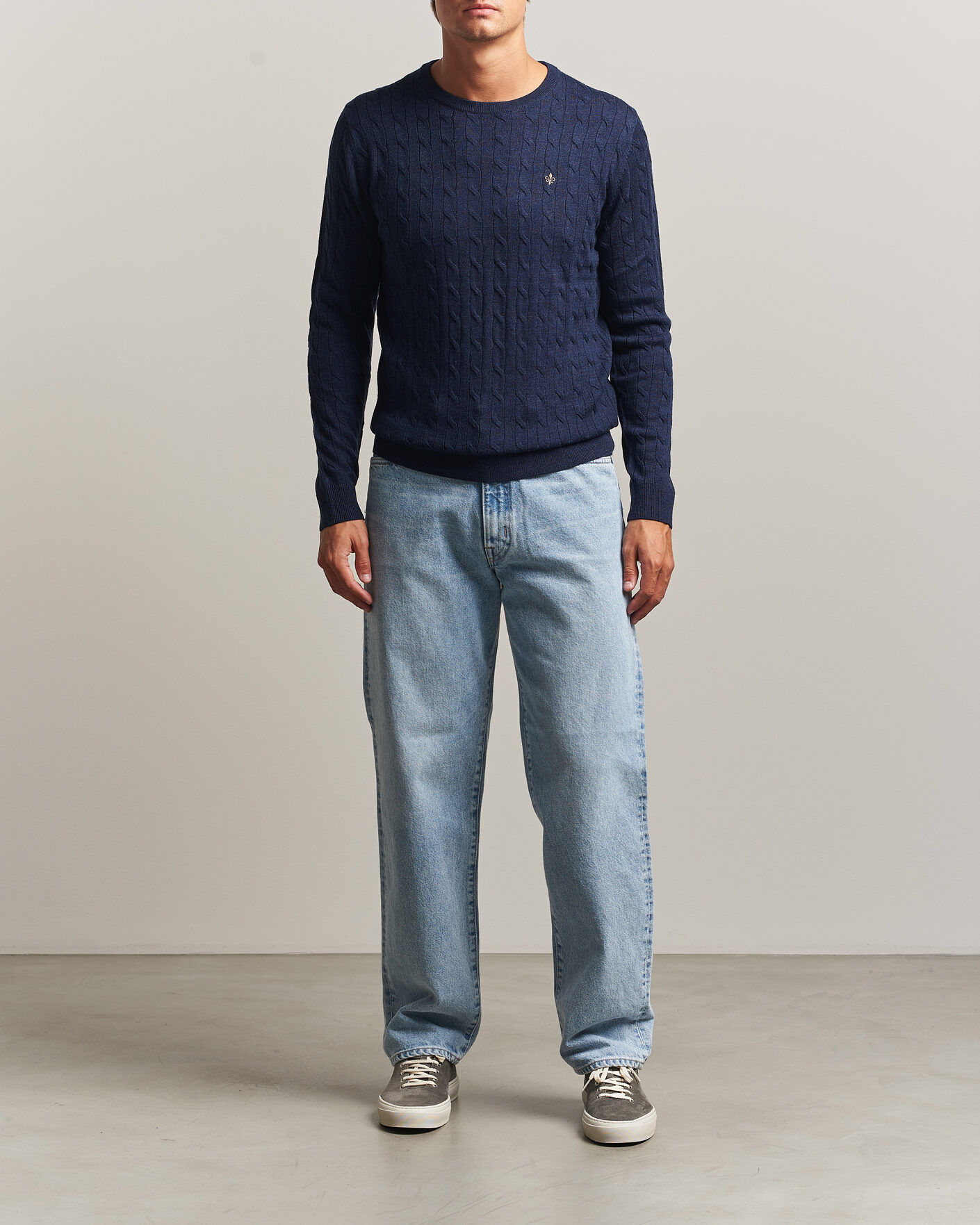 Heren | Truien | Morris | Merino Cable O-Neck Navy