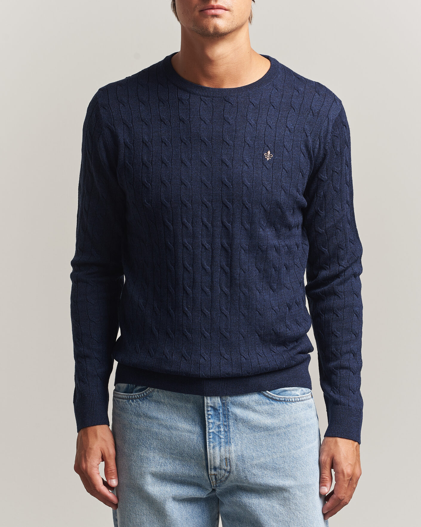 Heren | Truien | Morris | Merino Cable O-Neck Navy
