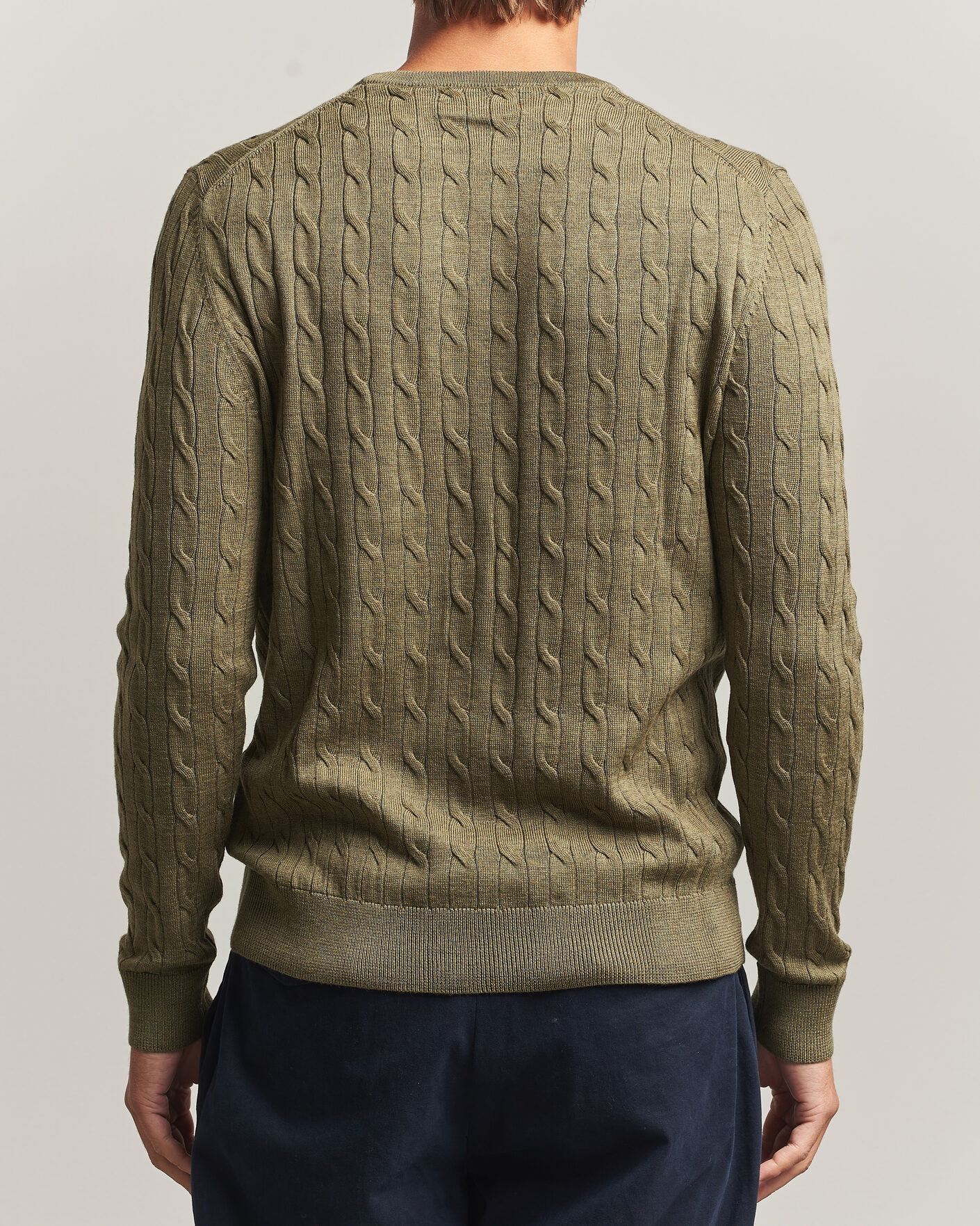 Heren | Truien | Morris | Merino Cable O-Neck Olive