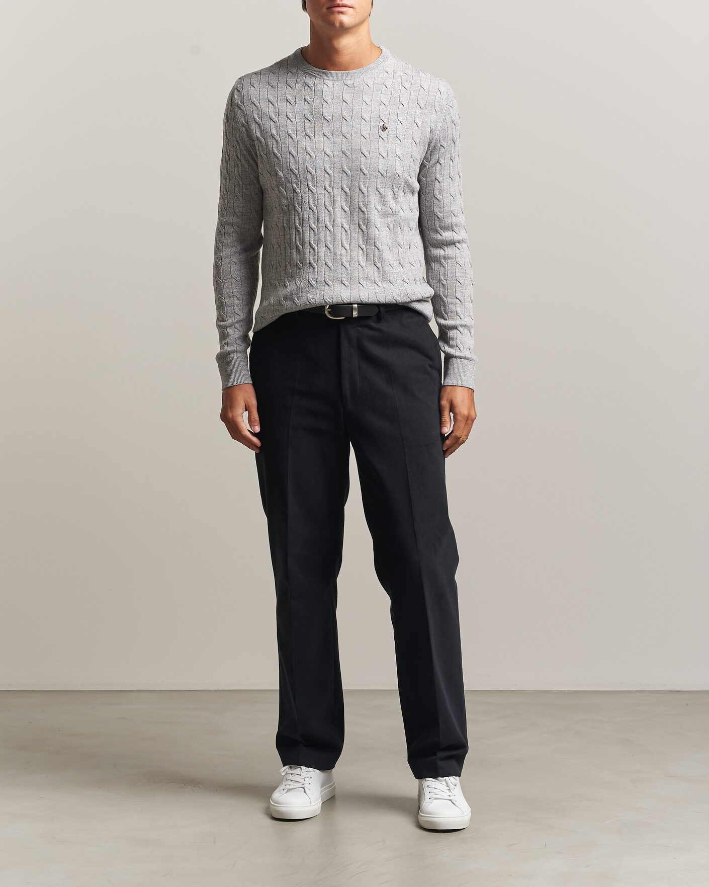 Heren | Truien | Morris | Merino Cable O-Neck Mid Grey