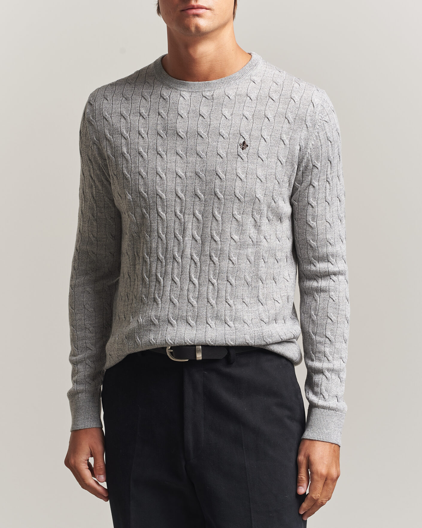 Heren | Truien | Morris | Merino Cable O-Neck Mid Grey