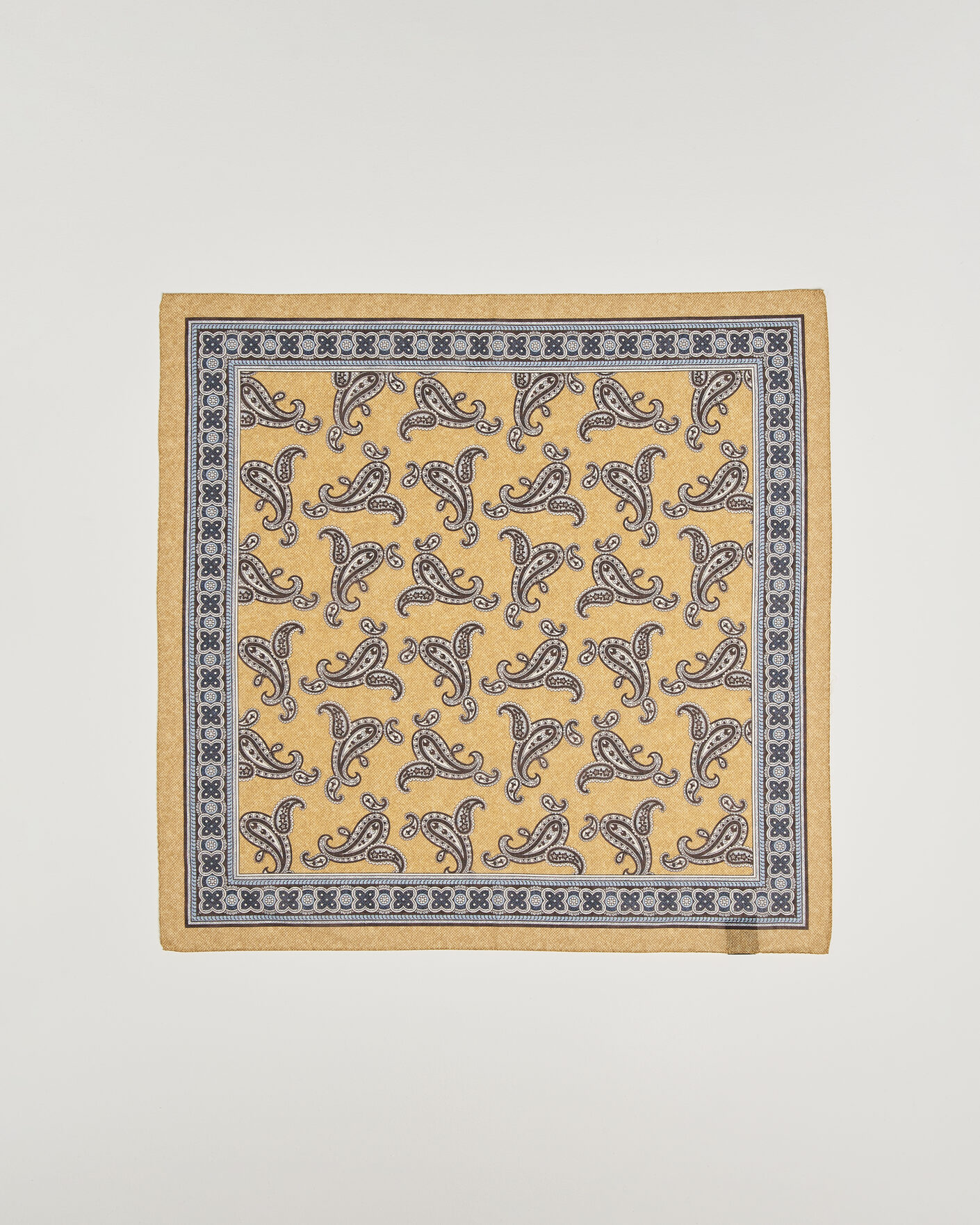 Heren | Sjaals | Amanda Christensen | Cotton Voile Printed Paisley Bandana Yellow