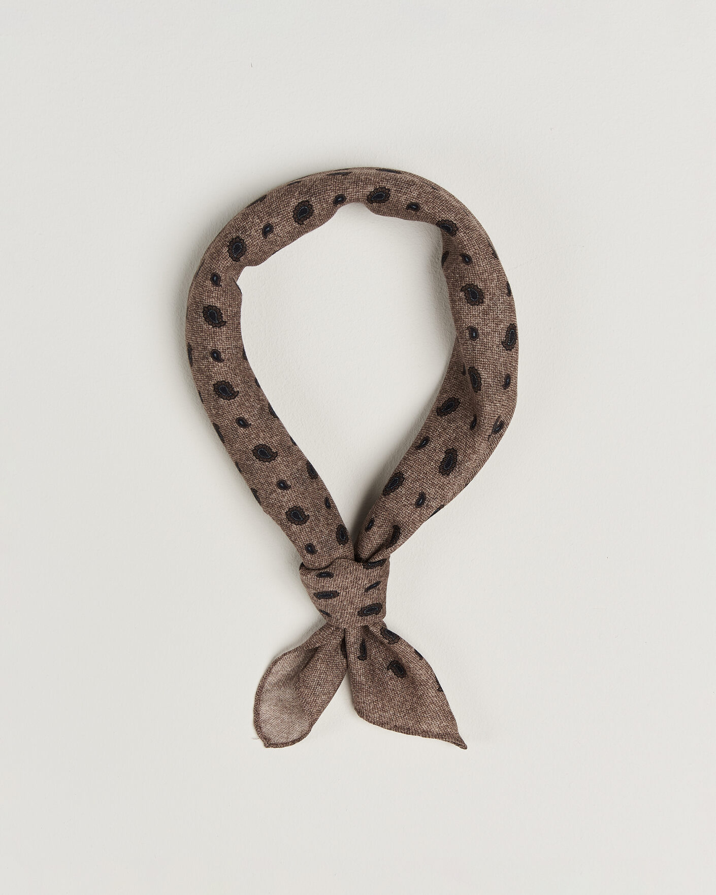 Heren | Sjaals | Amanda Christensen | Wool Printed Paisley Bandana Beige