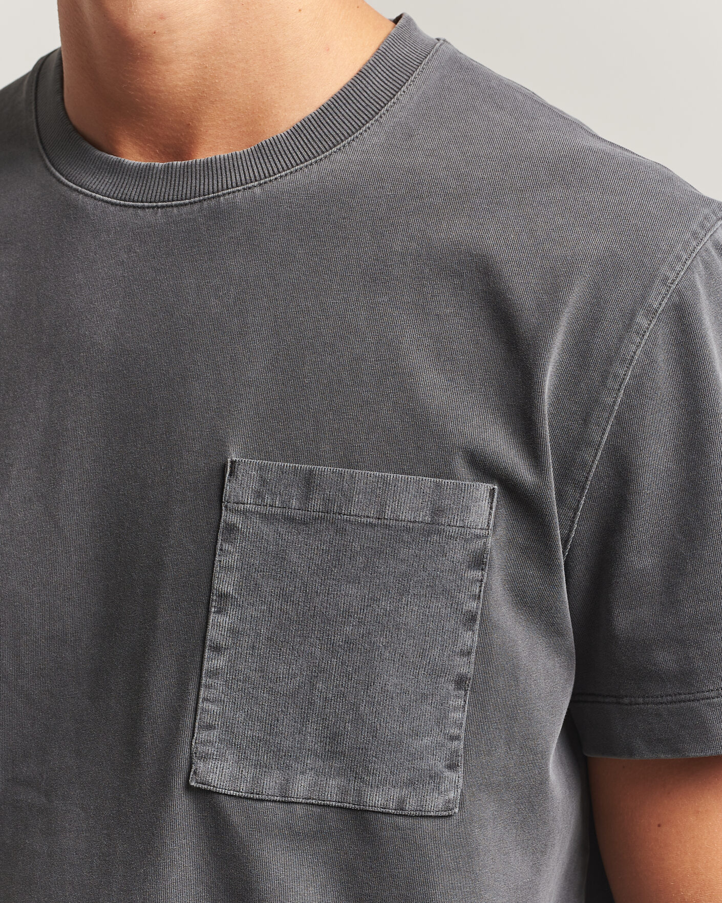 Heren | T-shirts | Sail Racing | Grinder Corduroy T-Shirt Asphalt