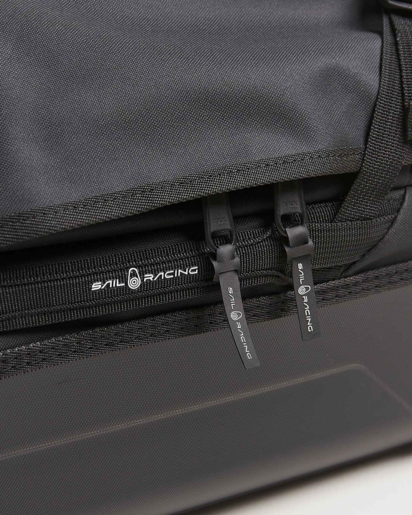 Heren | Tassen | Sail Racing | Delta Cabin Bag Carbon