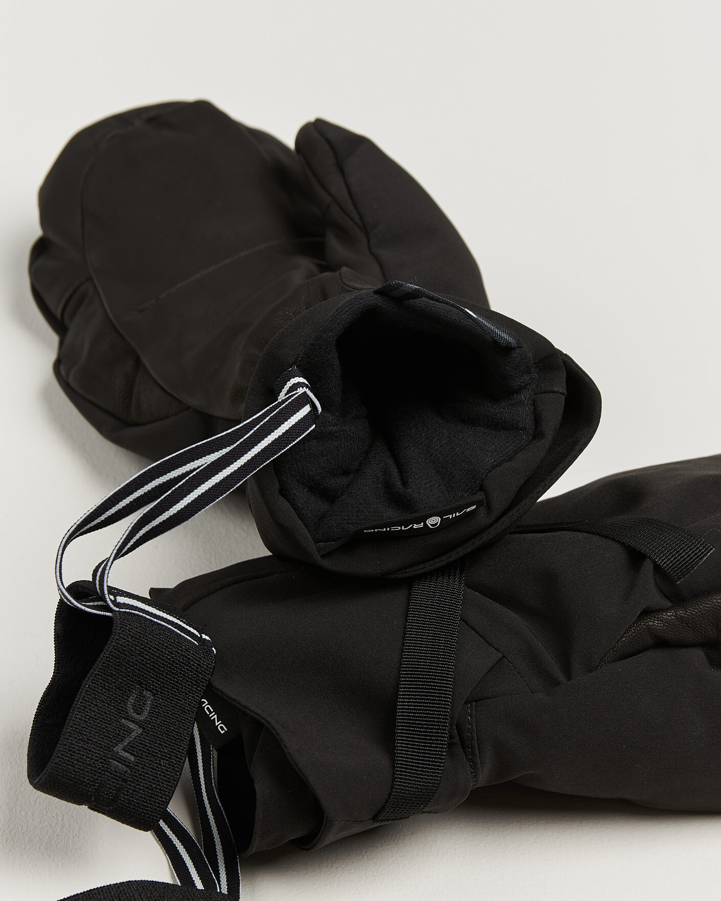 Heren | Handschoenen | Sail Racing | Race Down Mitten Carbon
