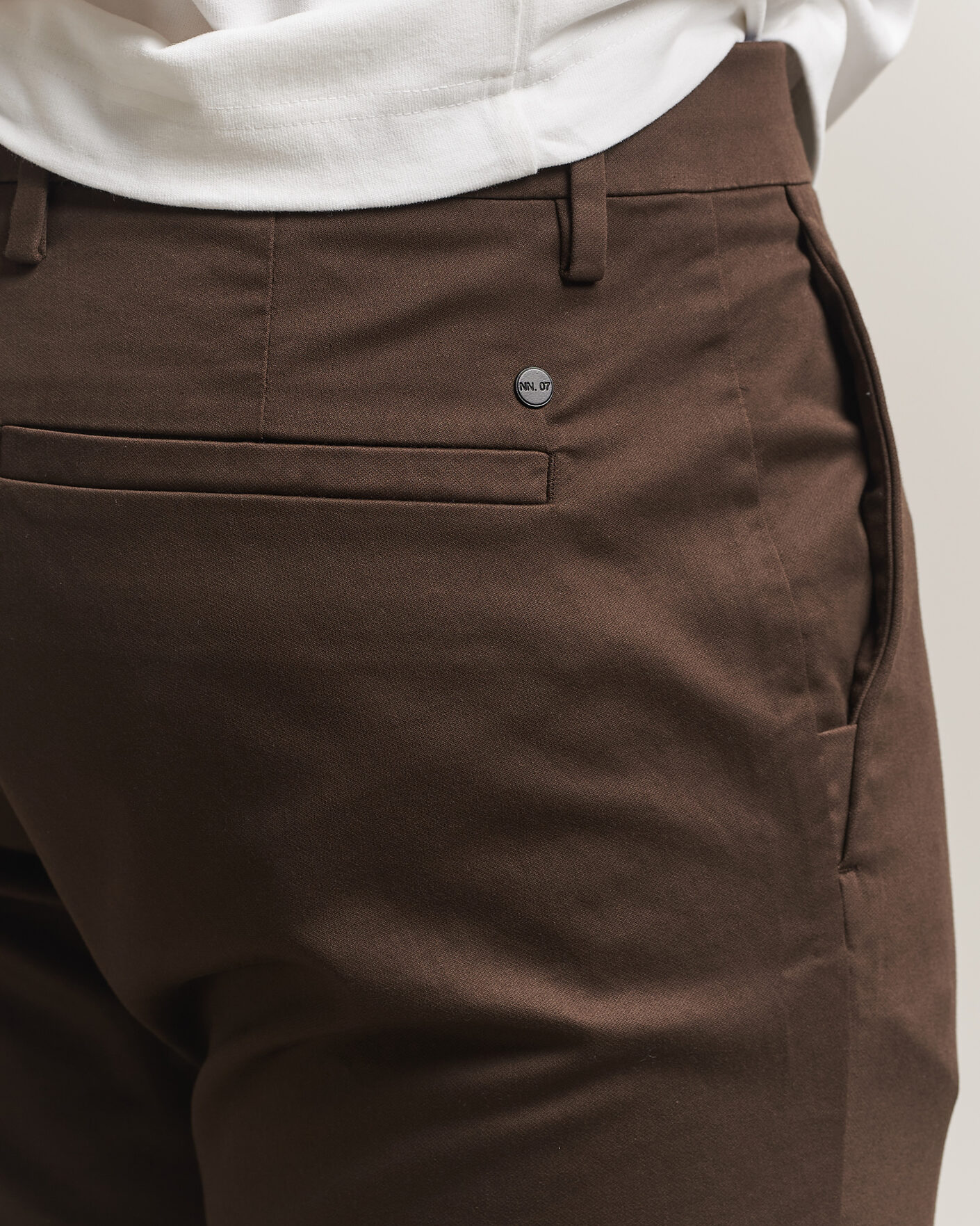 Heren | Broeken | NN07 | Theo Regular Fit Chinos Earthwood