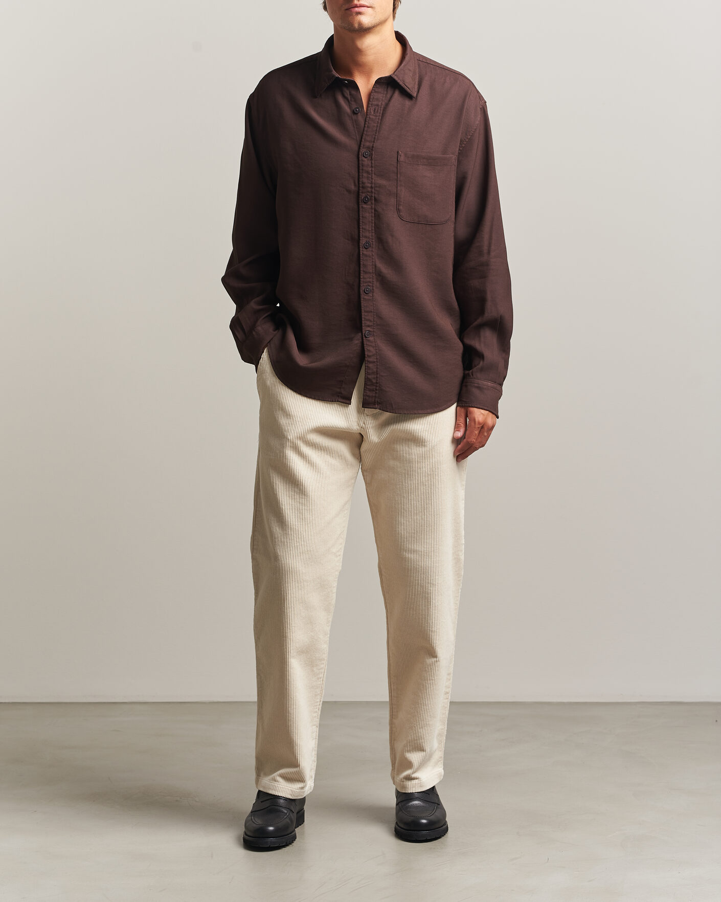 Heren | Broeken | NN07 | Aden Regular Fit Corduroy Chinos Ivory