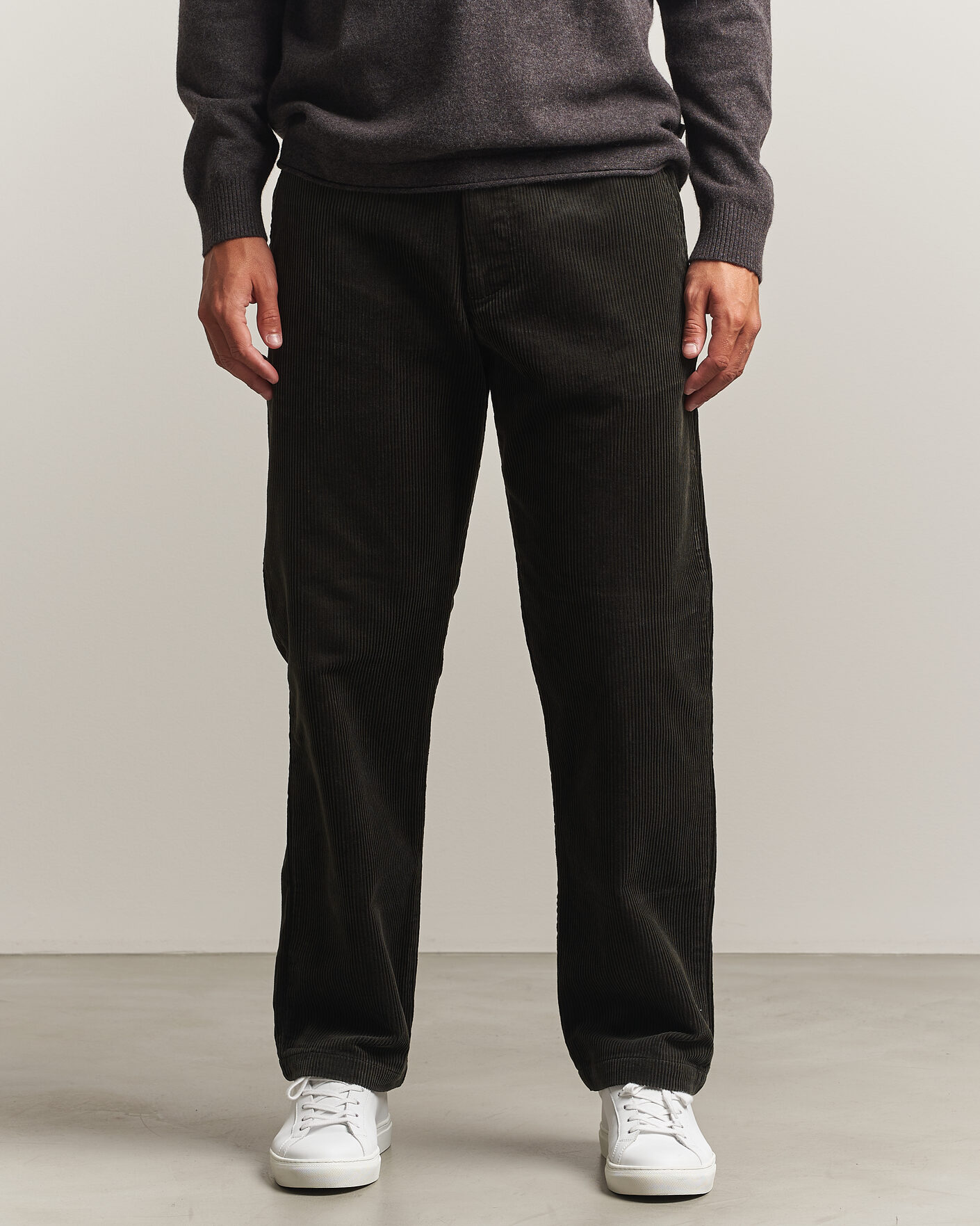 Heren | Broeken | NN07 | Aden Regular Fit Corduroy Chinos Dark Army