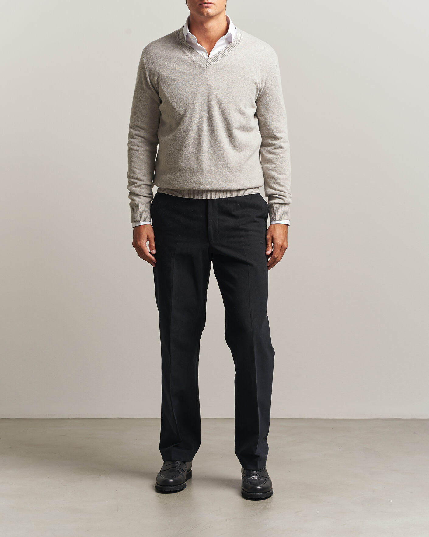 Heren | Truien | Oscar Jacobson | Gregor Wool/Cashmere V-Neck Light Beige