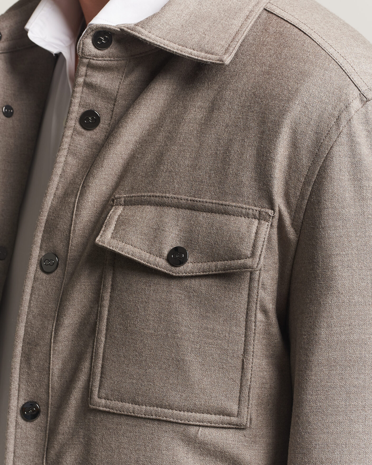 Heren | Jassen | Oscar Jacobson | Nylon/Wool Padded Shirt Jacket Taupe