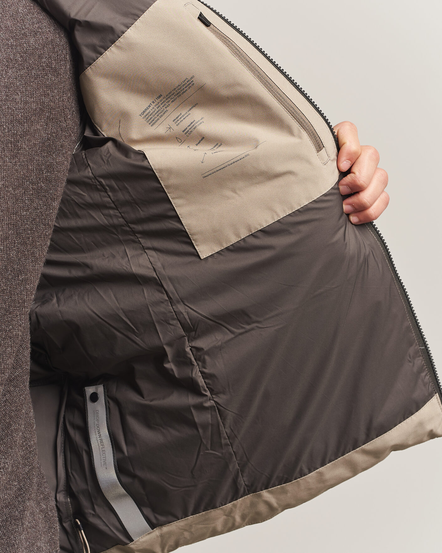 Heren | Jassen | Scandinavian Edition | Torrent II Hooded Puffer Jacket Sand