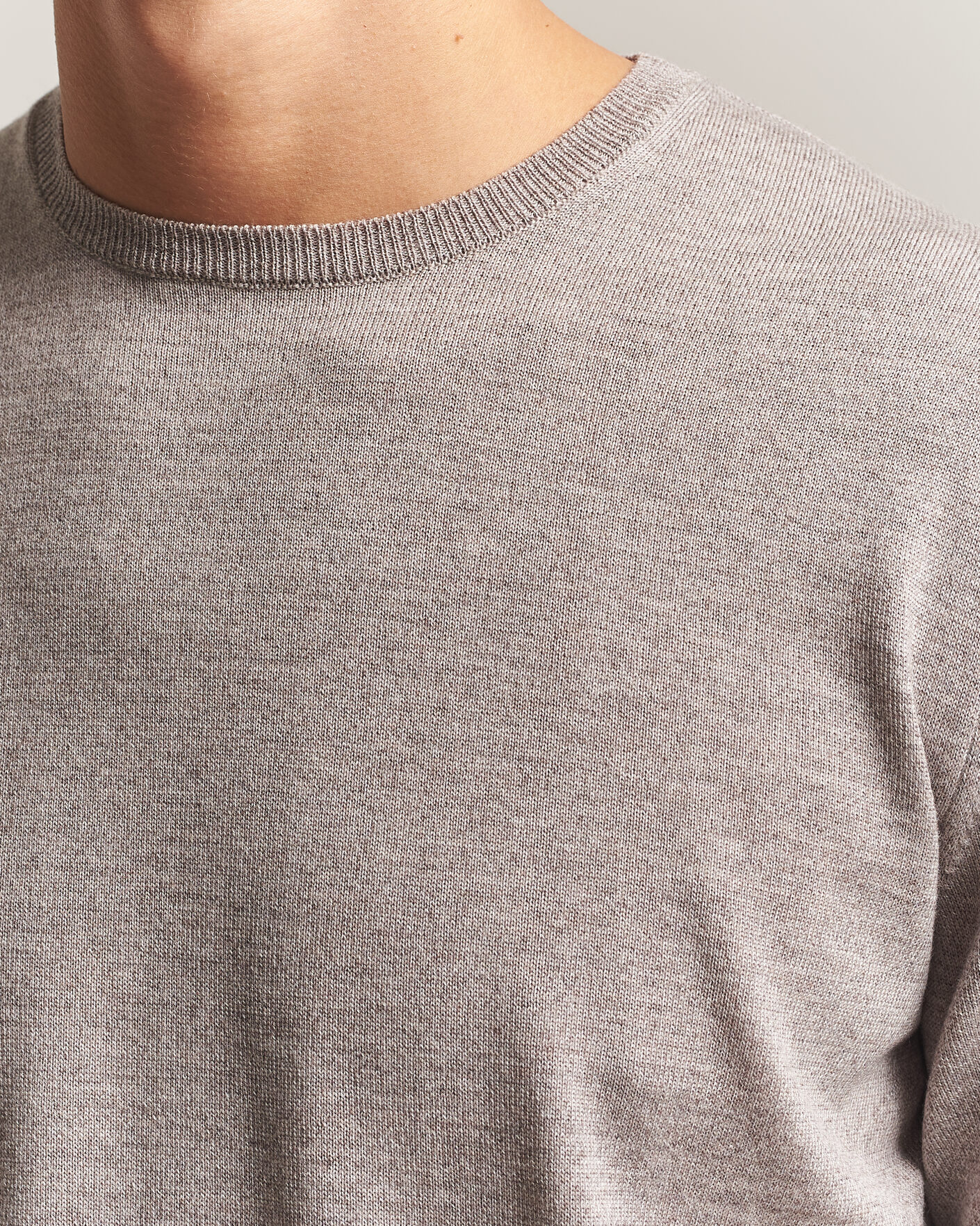 Heren | Truien | Stenströms | Merino Patch Crew Neck Beige