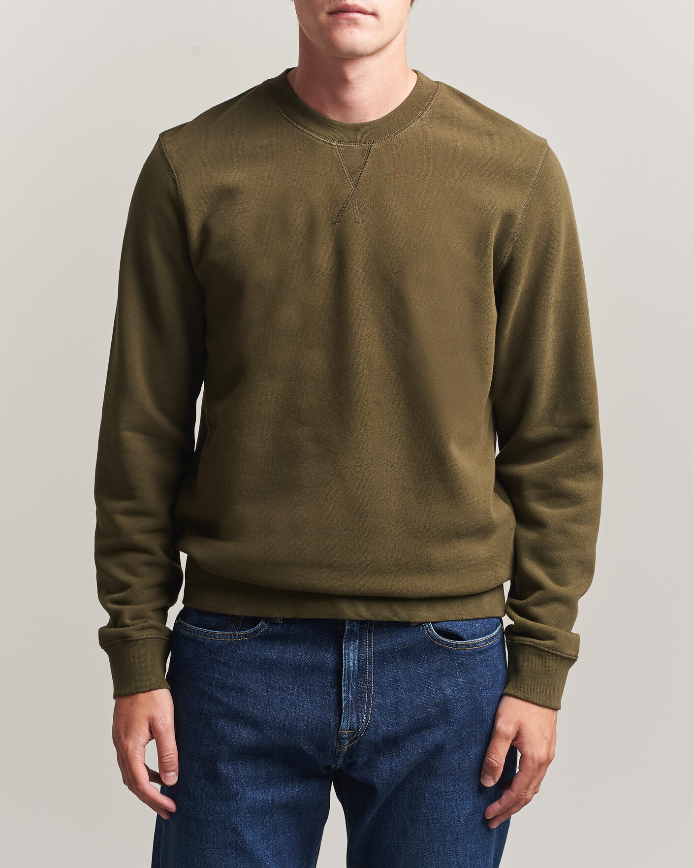 Heren | Truien | Sunspel | Loopback Sweatshirt Loden Green