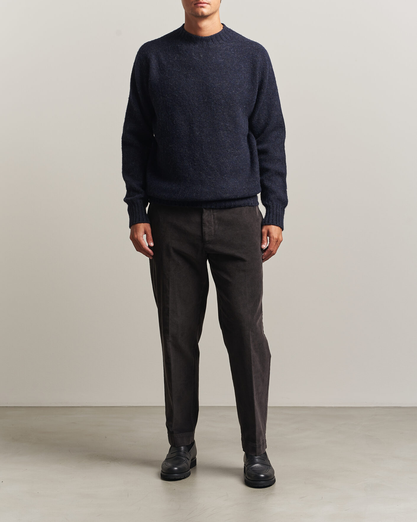 Heren | Truien | Sunspel | Brushed Shetland Crew Neck Dark Navy