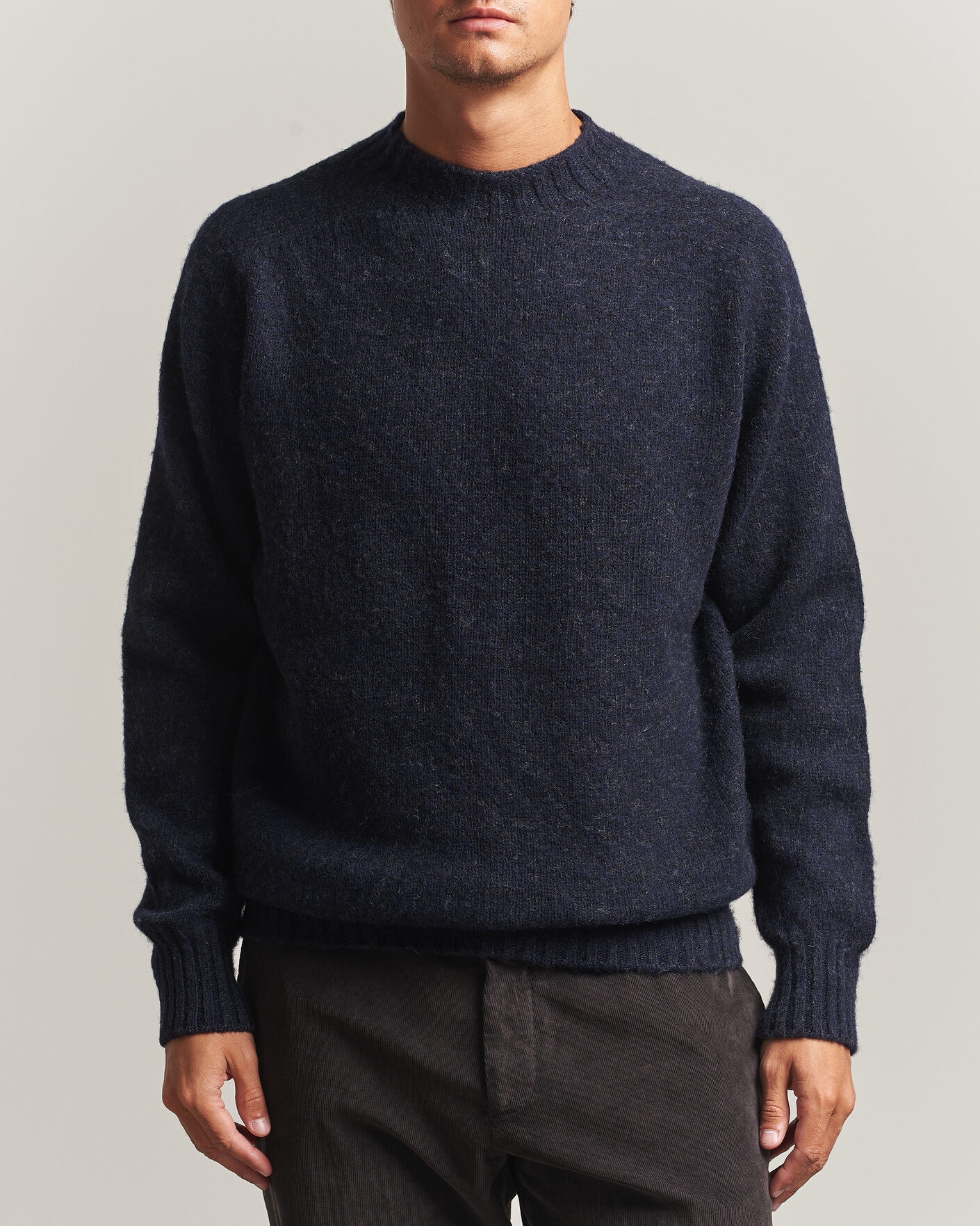 Heren | Truien | Sunspel | Brushed Shetland Crew Neck Dark Navy