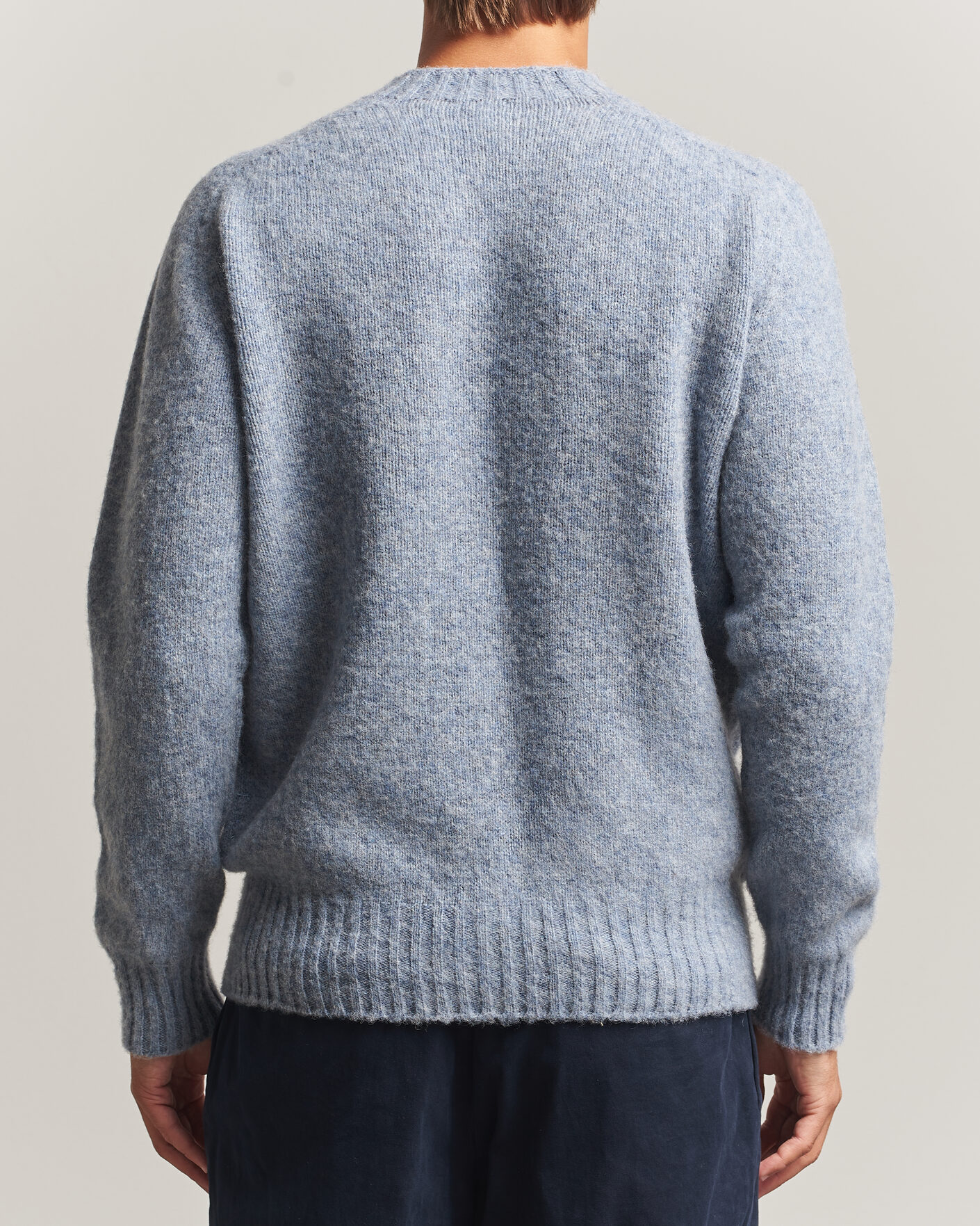 Heren | Truien | Sunspel | Brushed Shetland Crew Neck Powder Blue