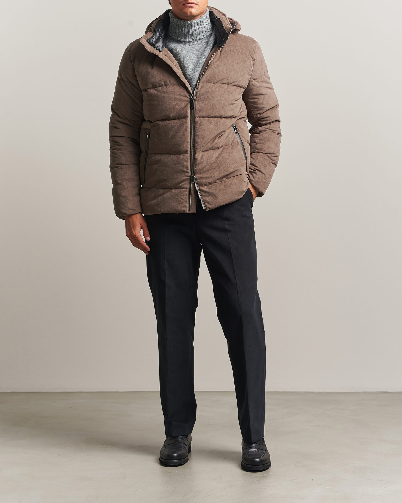 Heren | Jassen | UBR | Concord Jacket Savile Neo Suede Sand