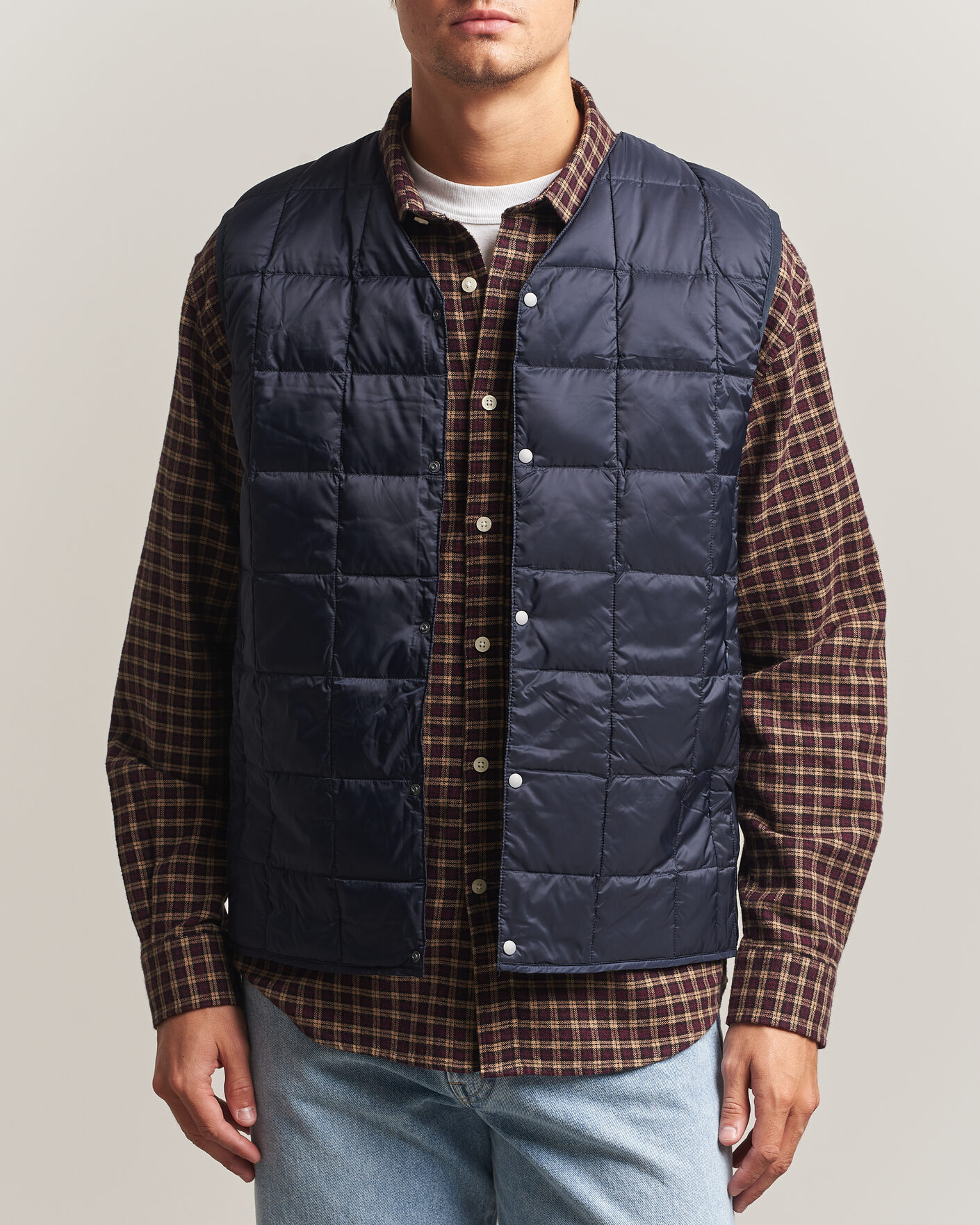 Heren | Gilets | TAION | V-Neck Lightweight Down Vest Dark Navy