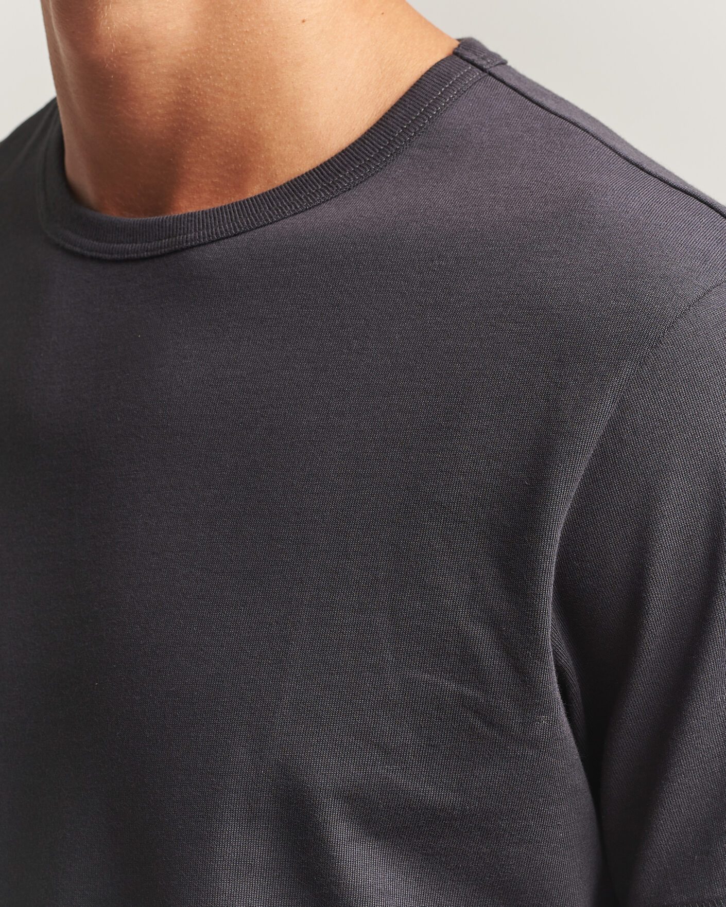 Heren | T-shirts | Merz b. Schwanen | Classic Fit Sturdy Loopwheeled T-Shirt Charcoal