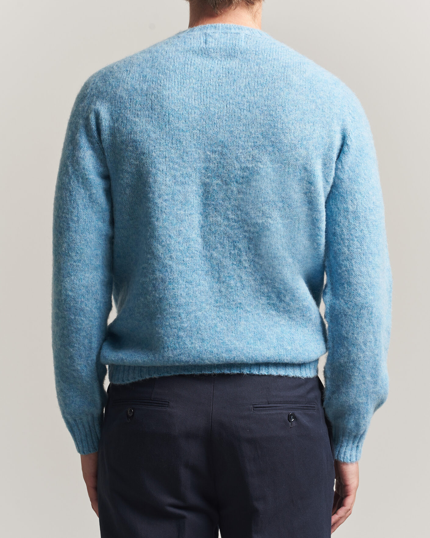 Heren | Truien | Harley Of Scotland | Brushed Supersoft Lambswool Crewneck Loch Blue