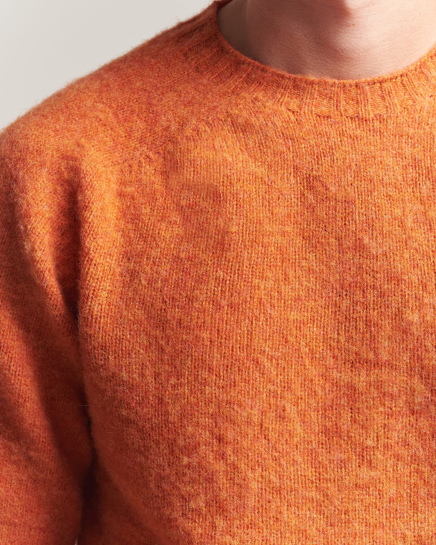 Heren | Truien | Harley Of Scotland | Brushed Supersoft Lambswool Crewneck Satsuma