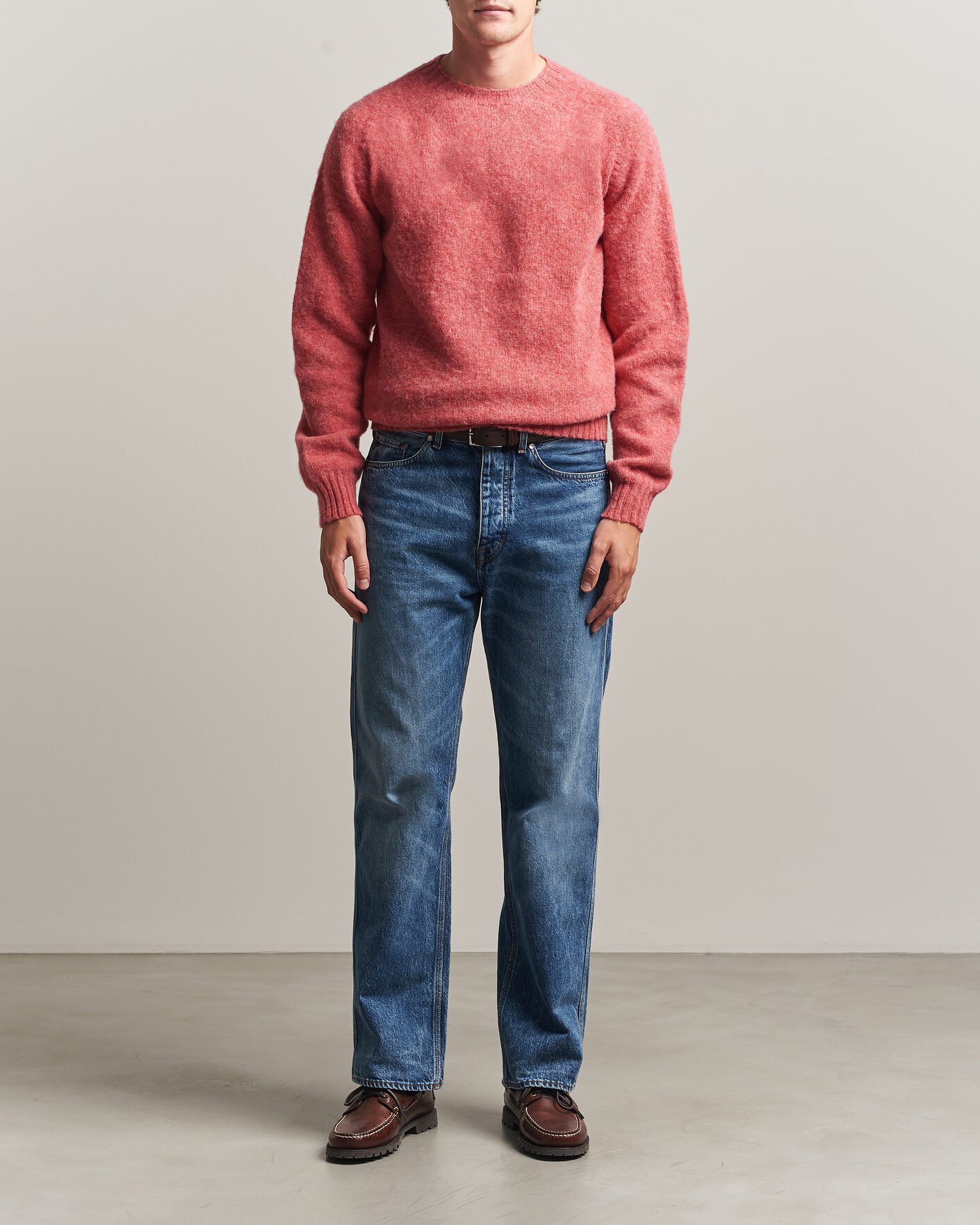 Heren | Truien | Harley Of Scotland | Brushed Supersoft Lambswool Crewneck Tea Rose