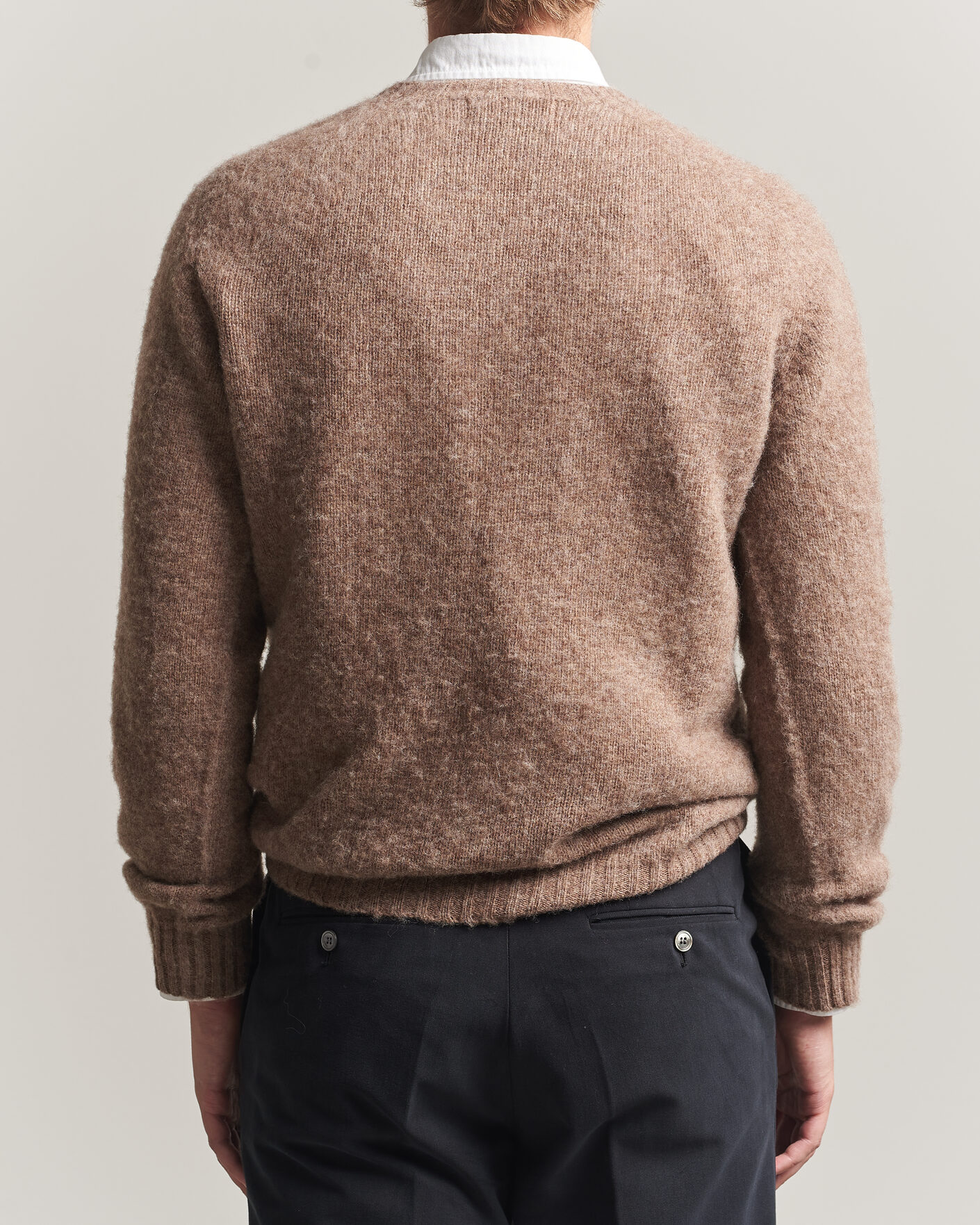 Heren | Truien | Harley Of Scotland | Brushed Supersoft Lambswool Crewneck Tundra