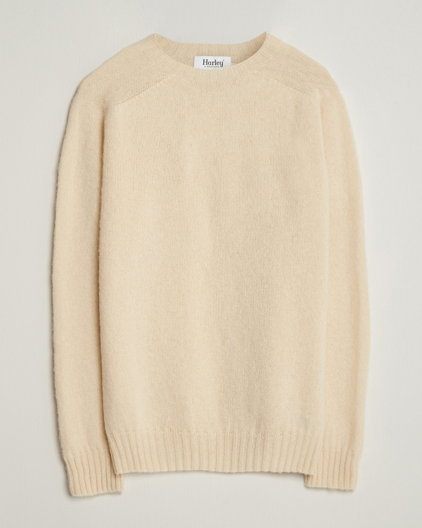 Heren | Truien | Harley Of Scotland | Brushed Supersoft Lambswool Crewneck Vanilla