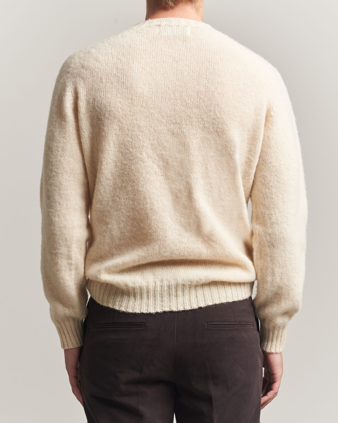 Heren | Truien | Harley Of Scotland | Brushed Supersoft Lambswool Crewneck Vanilla