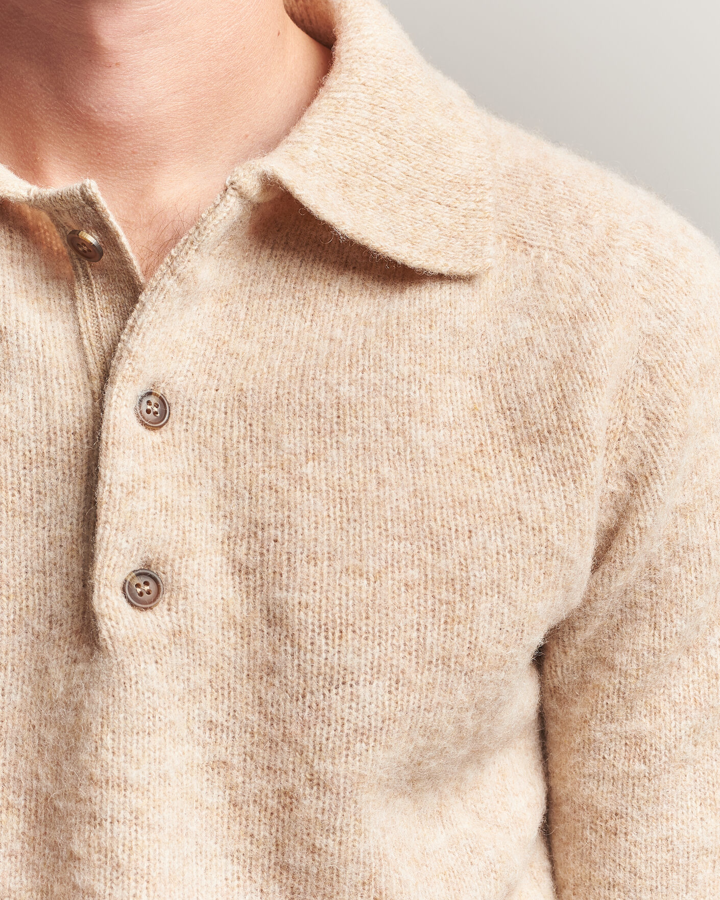 Heren | Truien | Harley Of Scotland | Brushed Supersoft Lambswool Polo Calico
